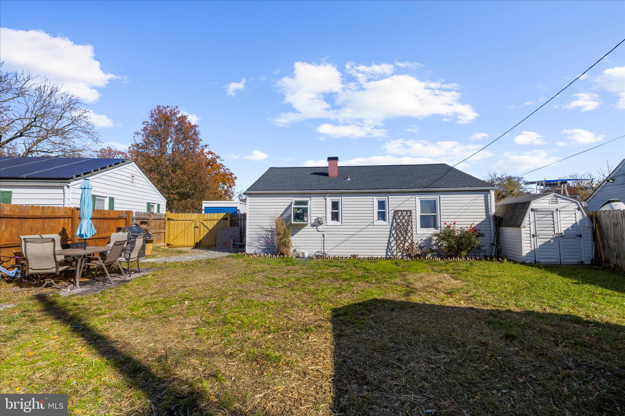 1017 THOMAS ROAD