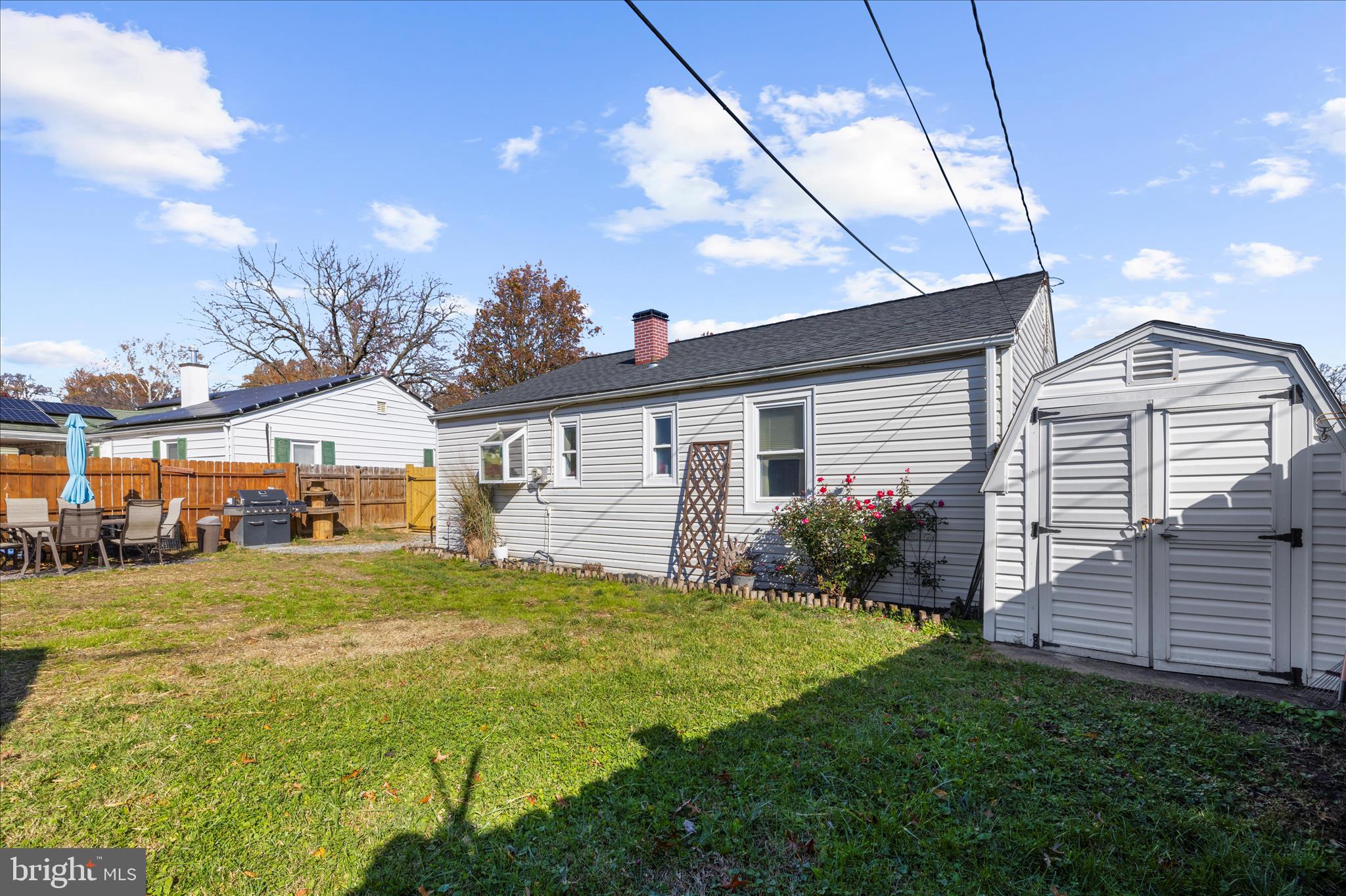 1017 THOMAS ROAD