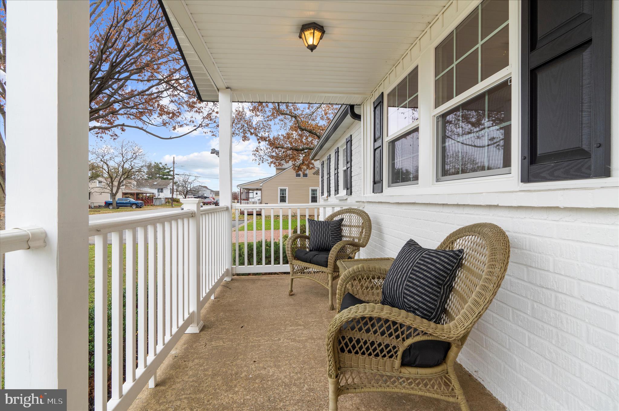 1035 6TH STREET