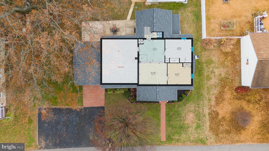 1035 6TH STREET