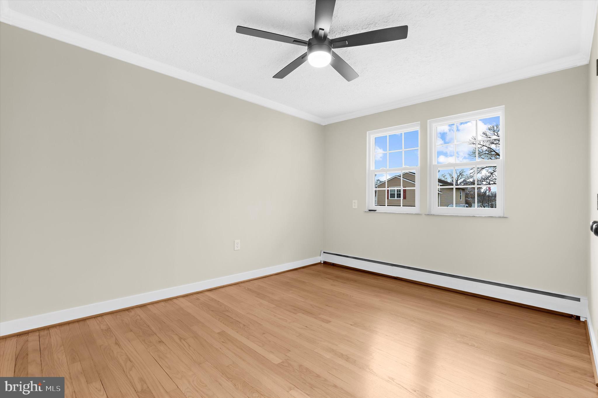 1035 6TH STREET