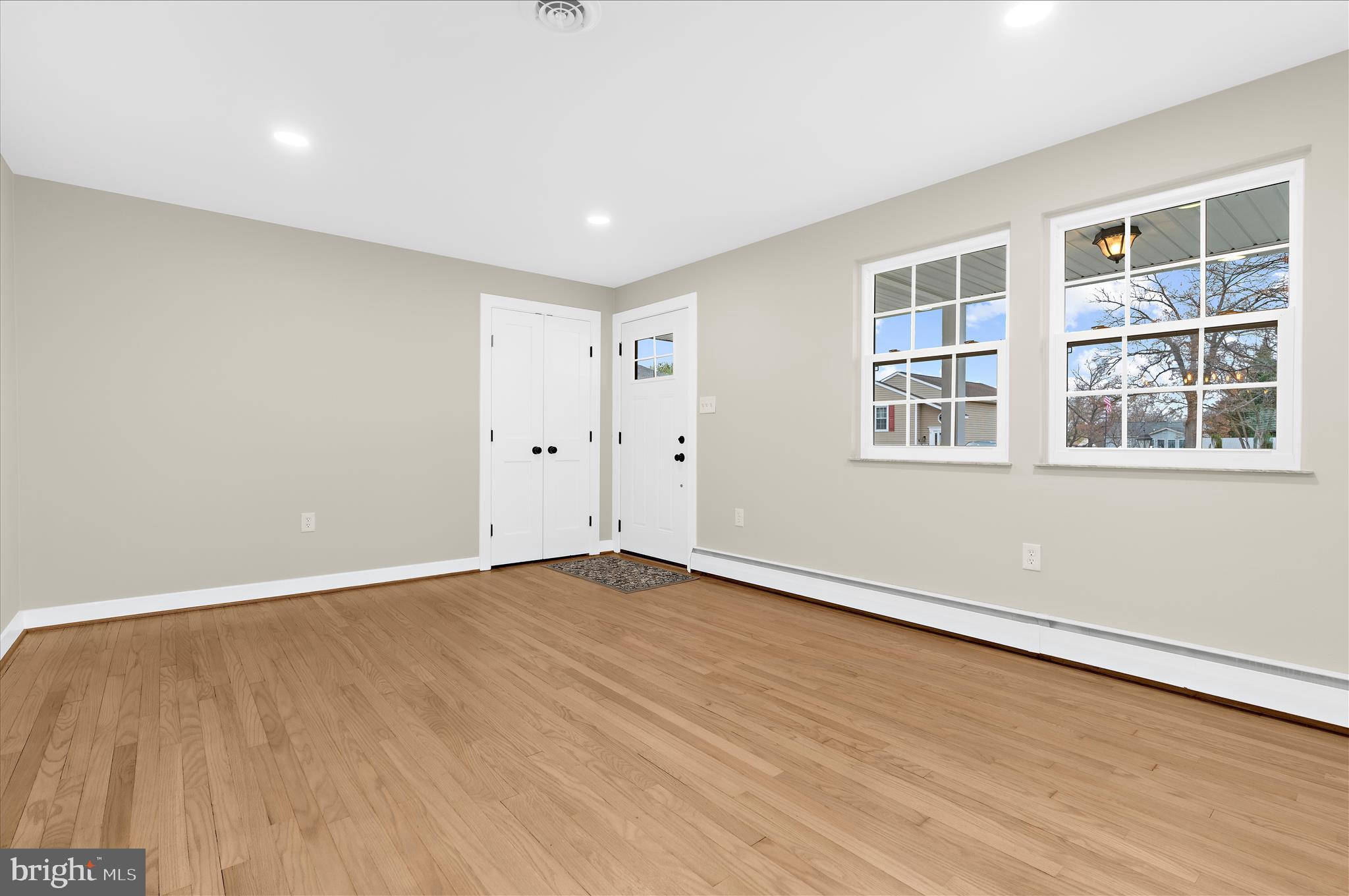 1035 6TH STREET