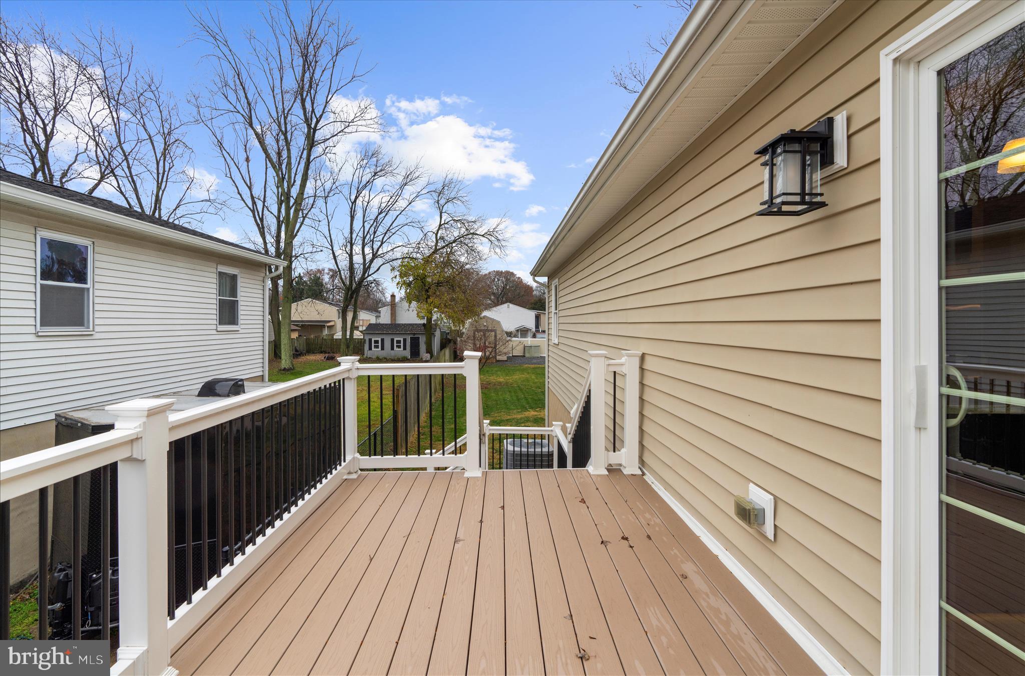 1609 ANNAPOLIS DRIVE