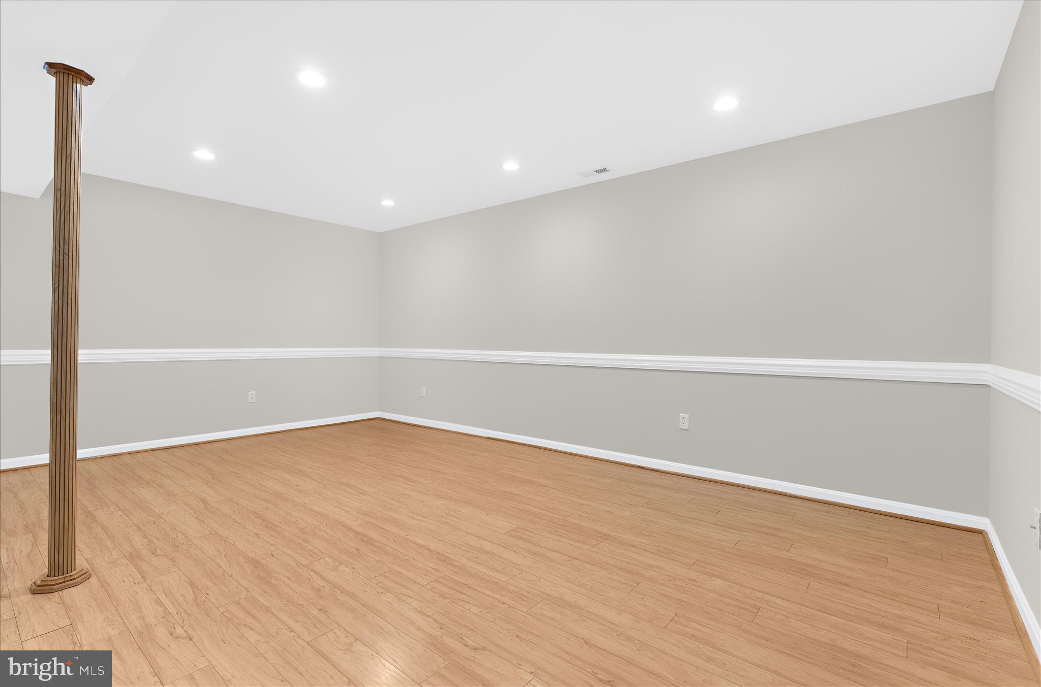 1609 ANNAPOLIS DRIVE