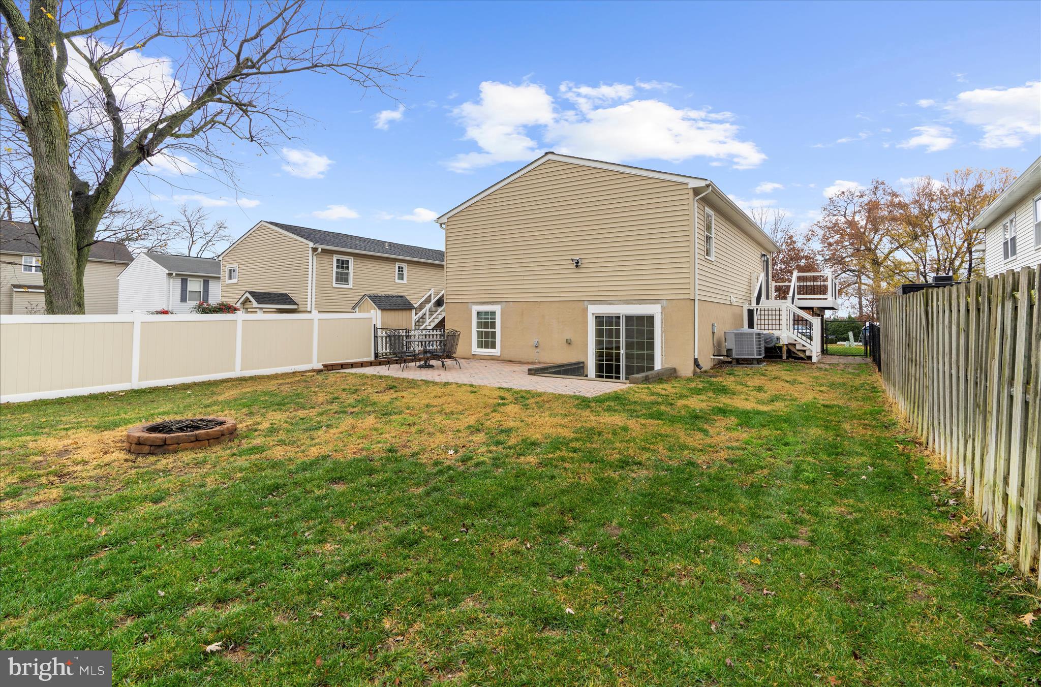 1609 ANNAPOLIS DRIVE
