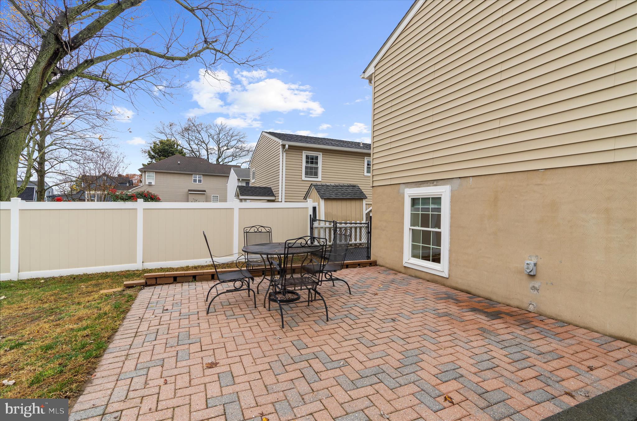 1609 ANNAPOLIS DRIVE