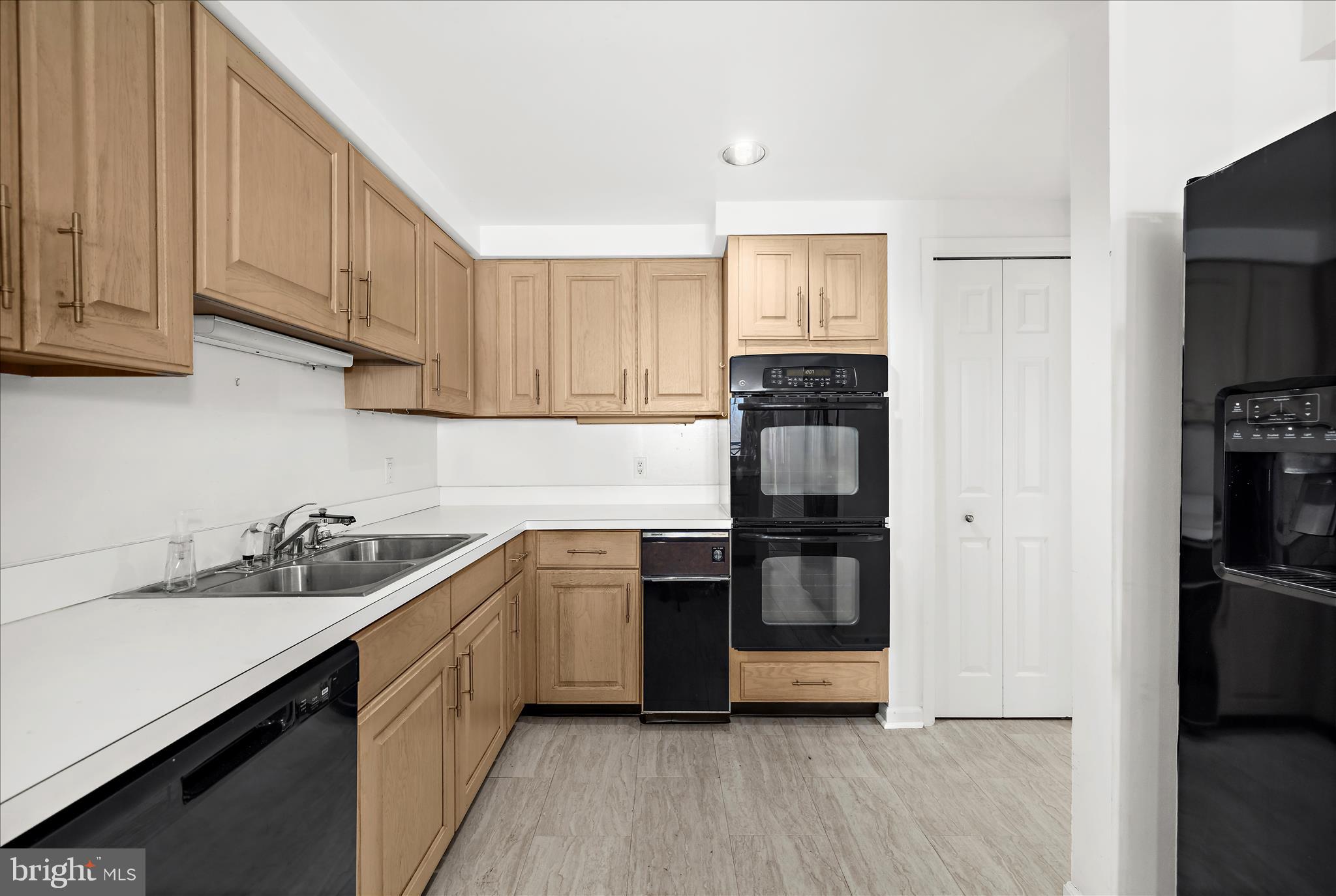 930 ASTERN WAY 512