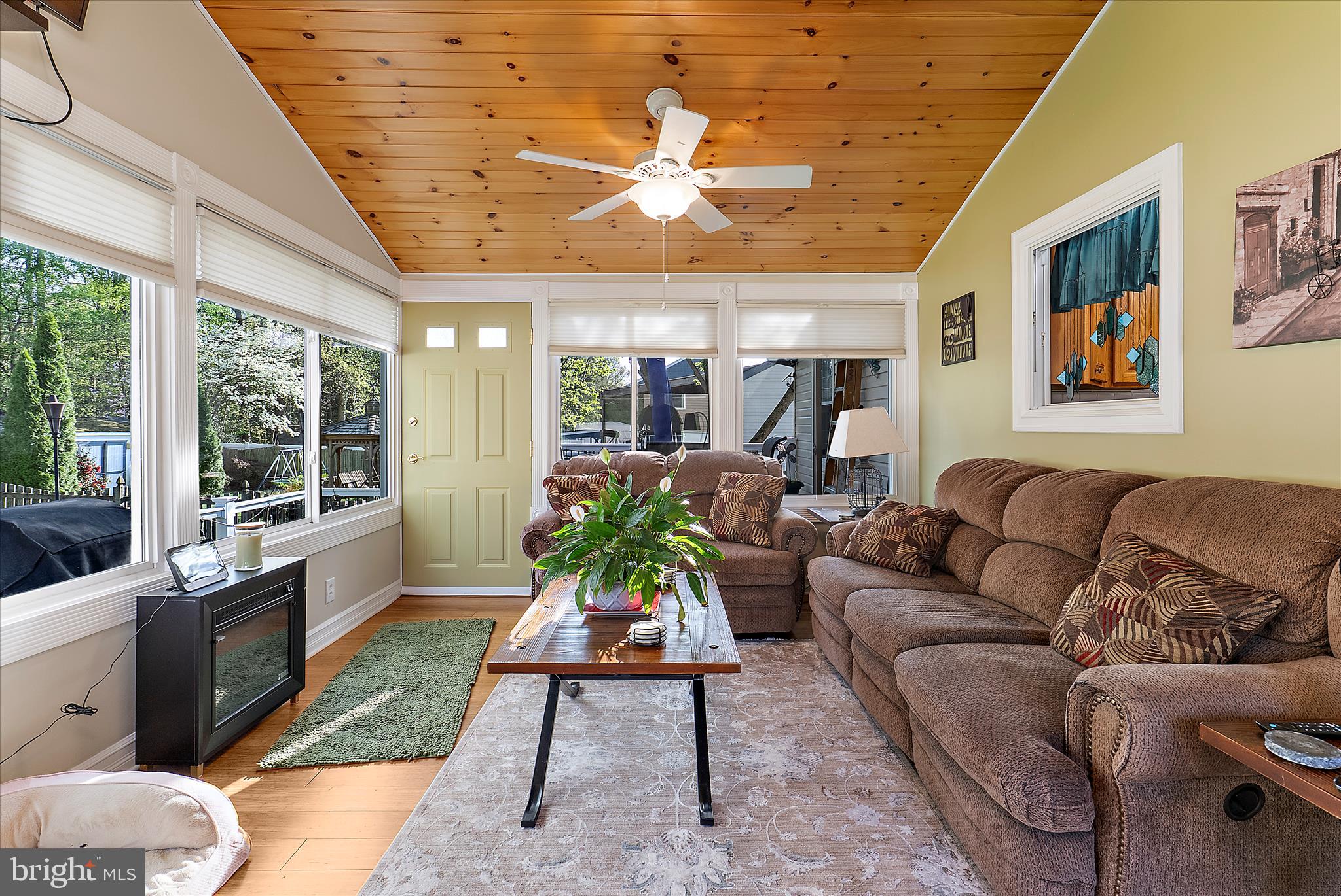 379 DUBLIN DRIVE
