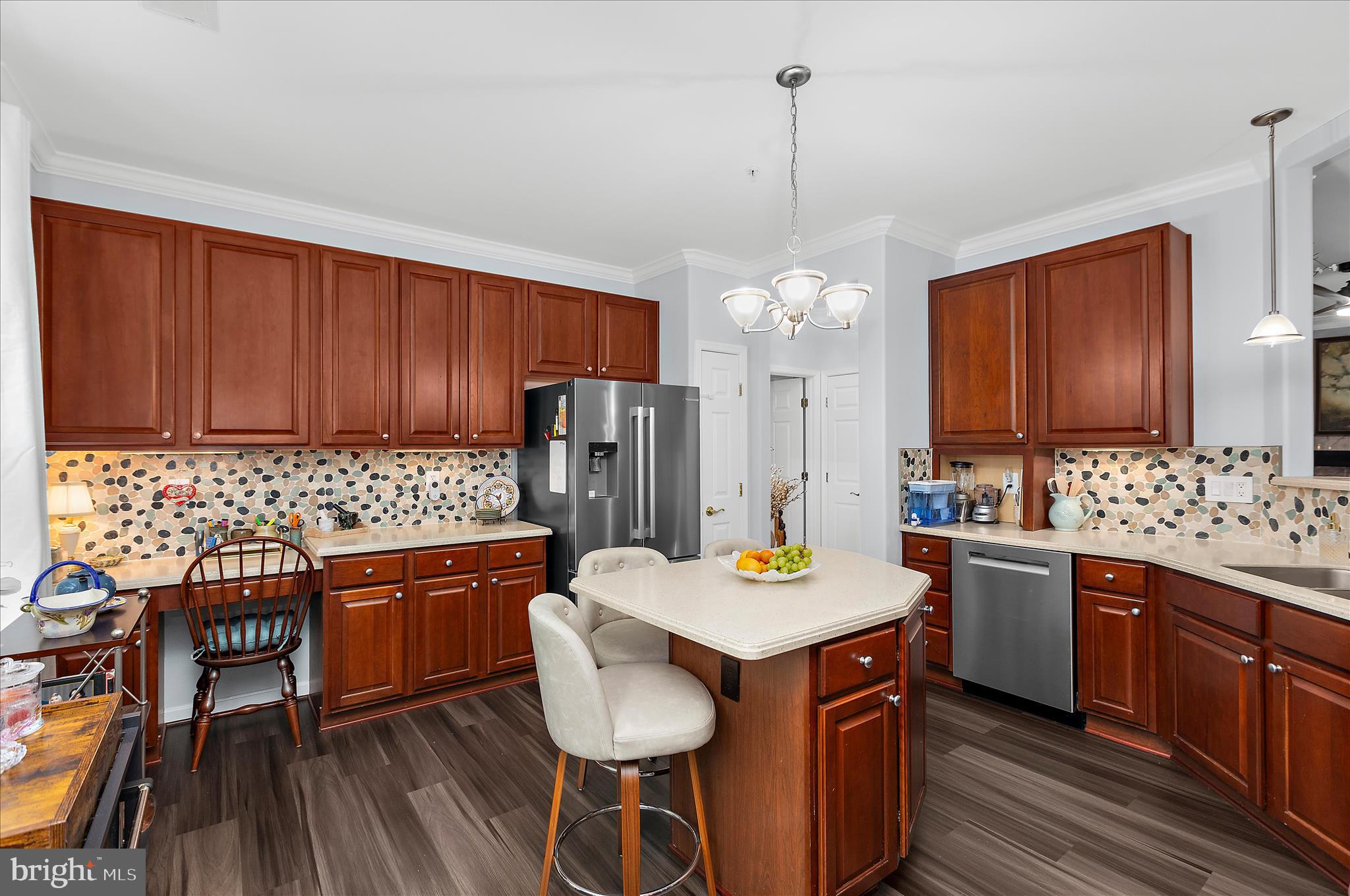 2610 CHAPEL LAKE DRIVE 404