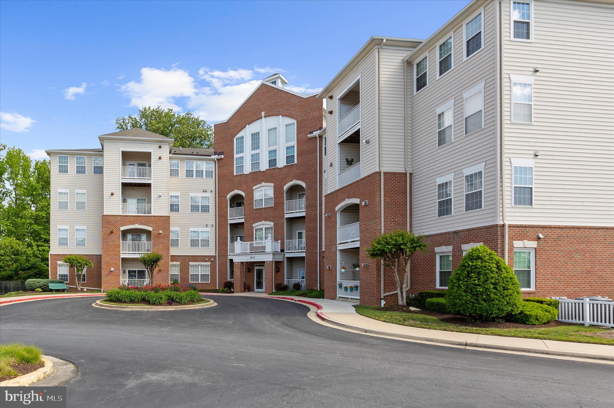 2610 CHAPEL LAKE DRIVE 404