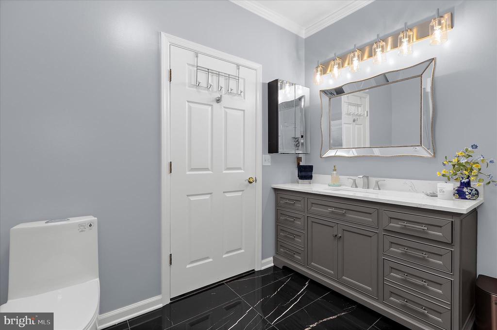2610 CHAPEL LAKE DRIVE 404