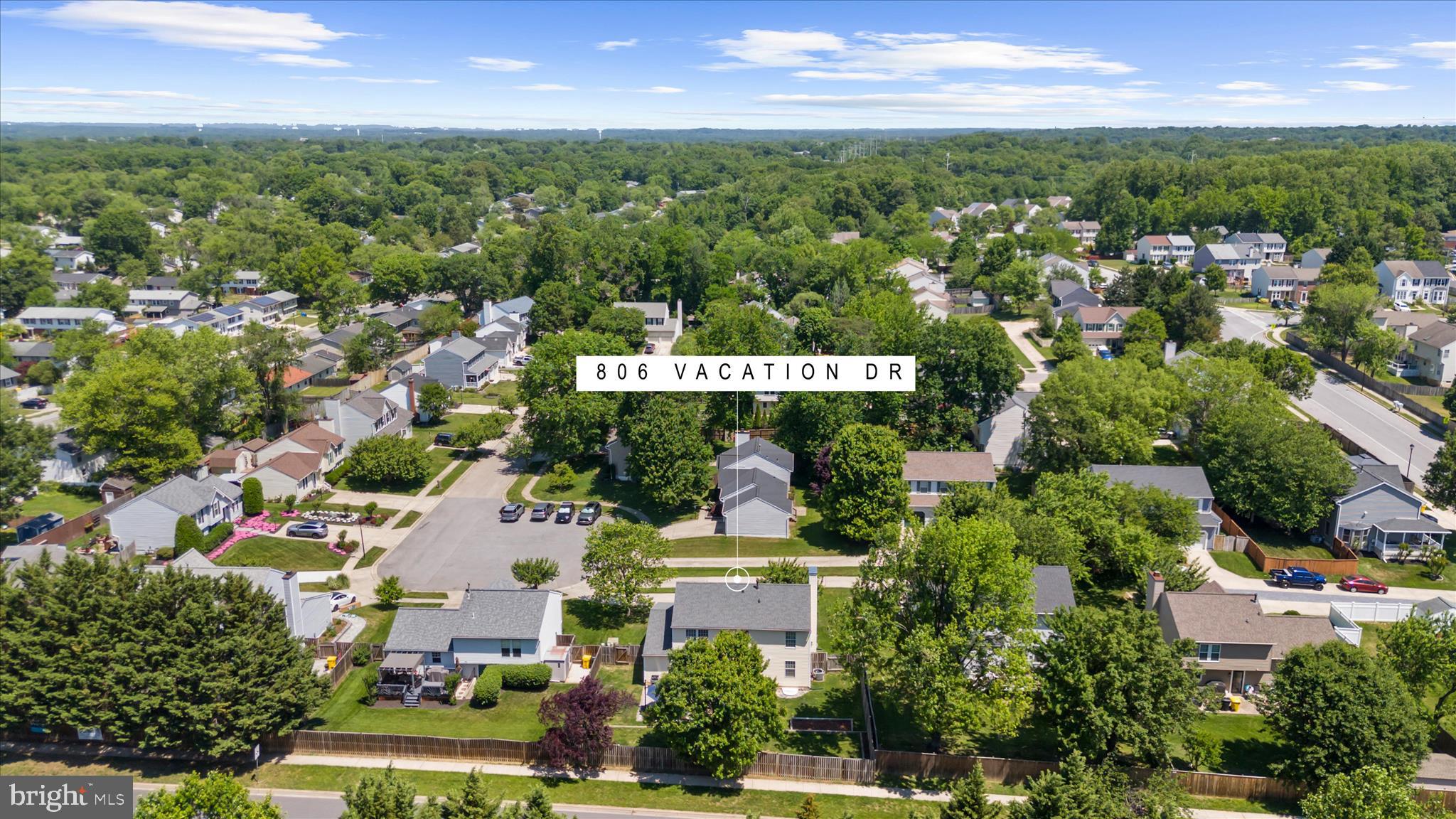 806 VACATION DRIVE