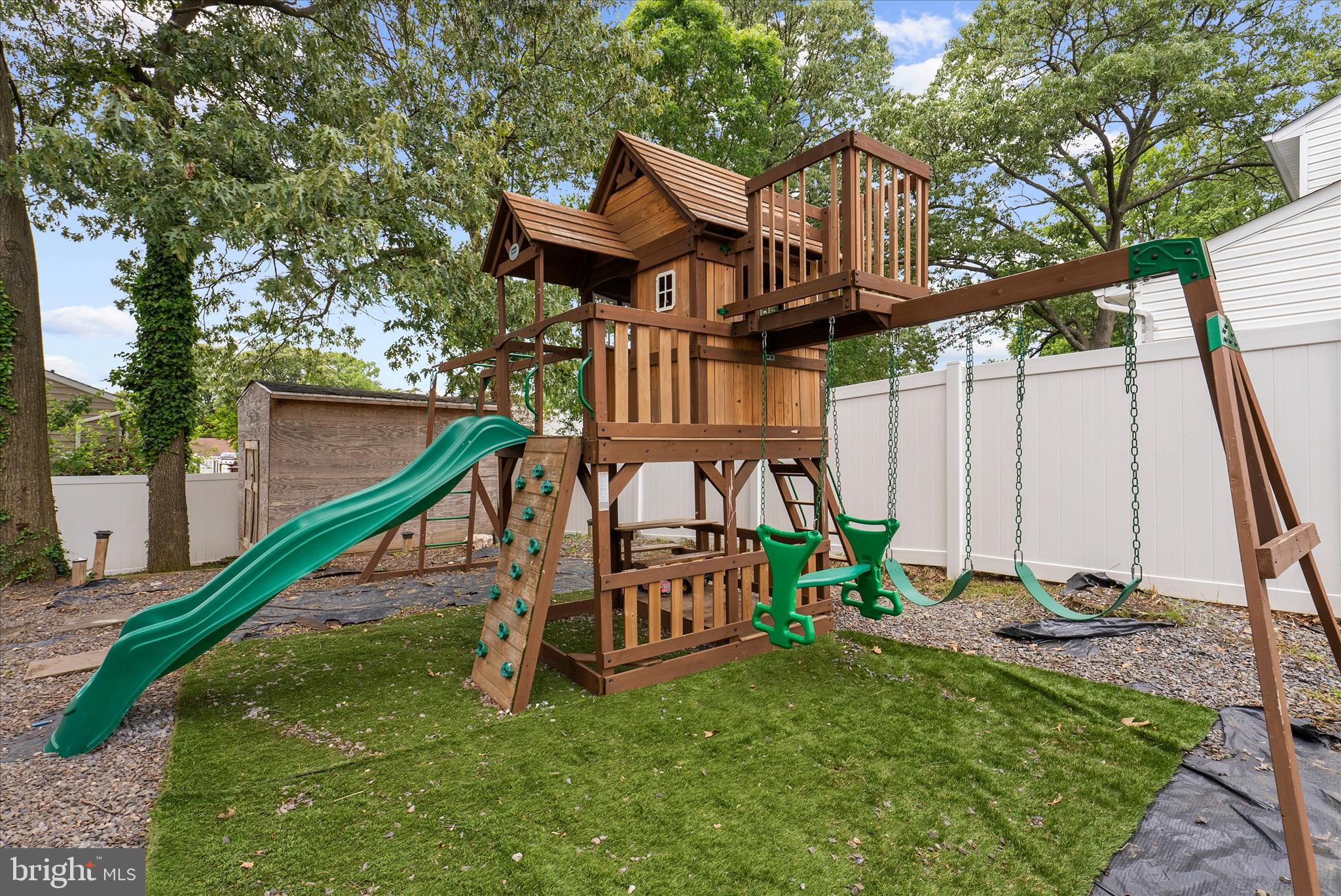 325 DOUBLE EAGLE DRIVE