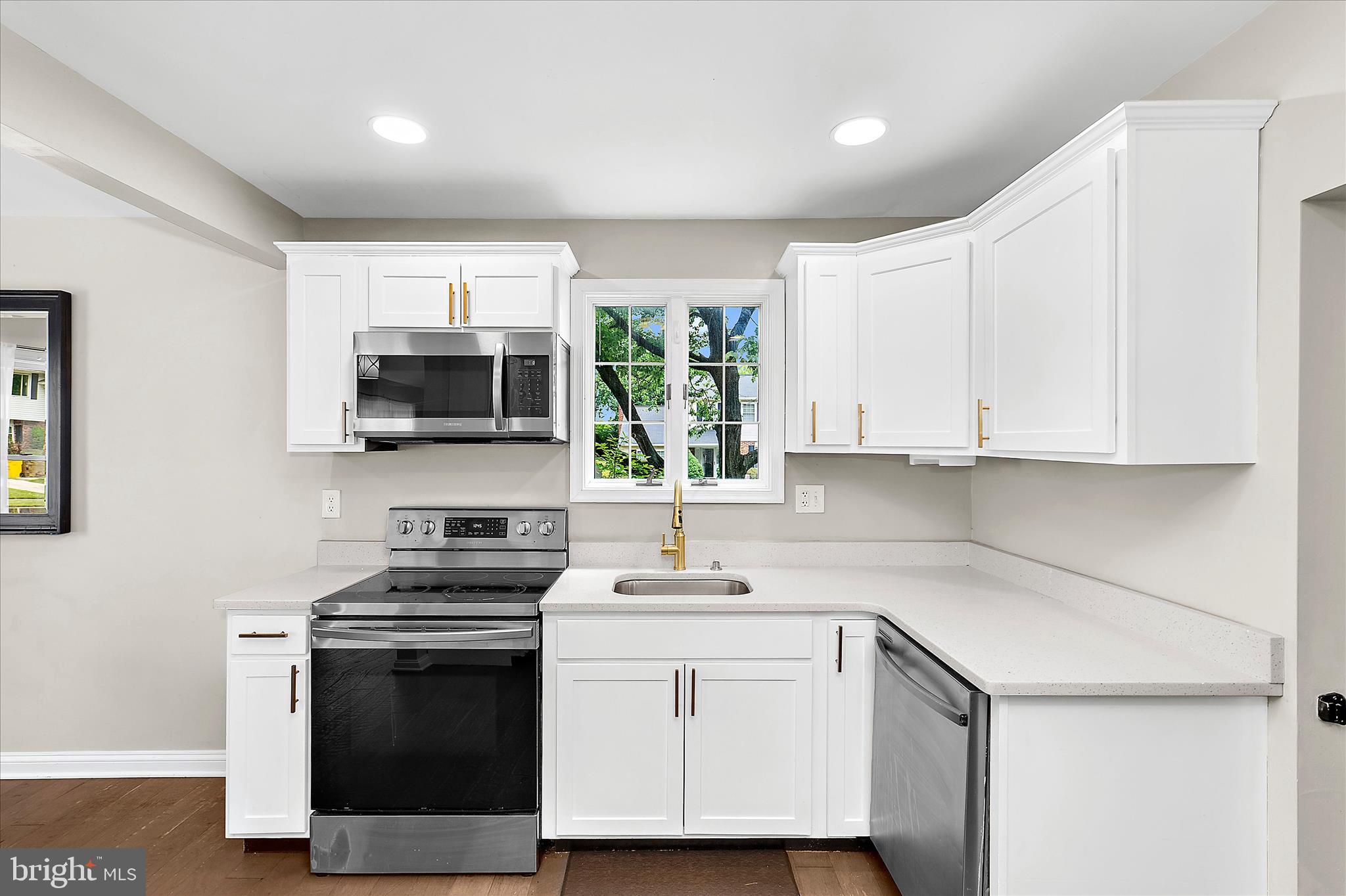 325 DOUBLE EAGLE DRIVE