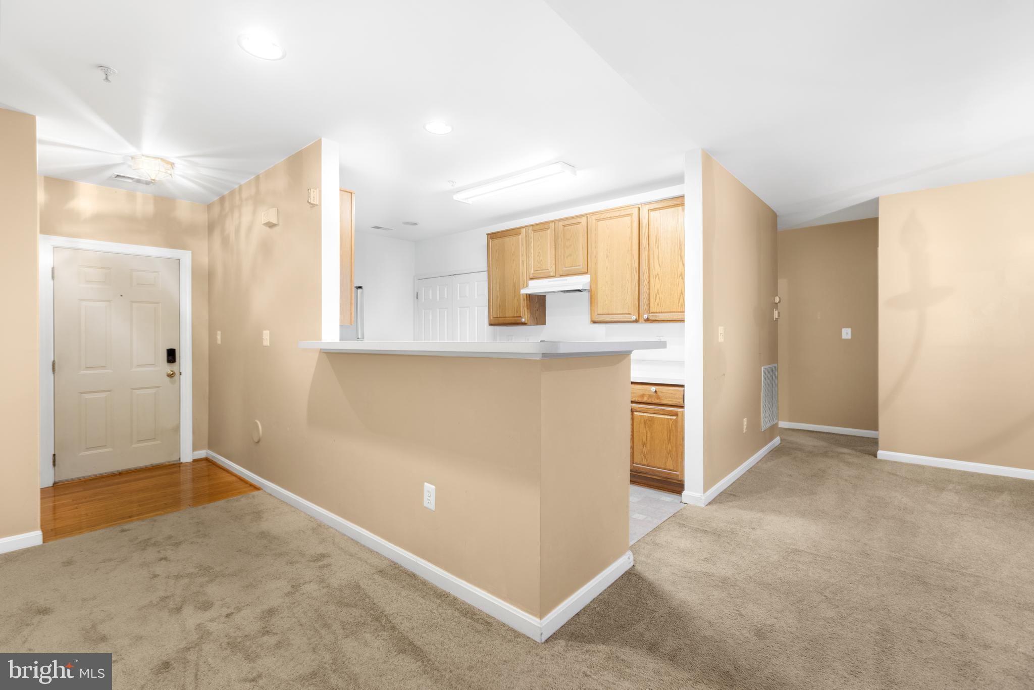 6 HAWK RISE LANE 104