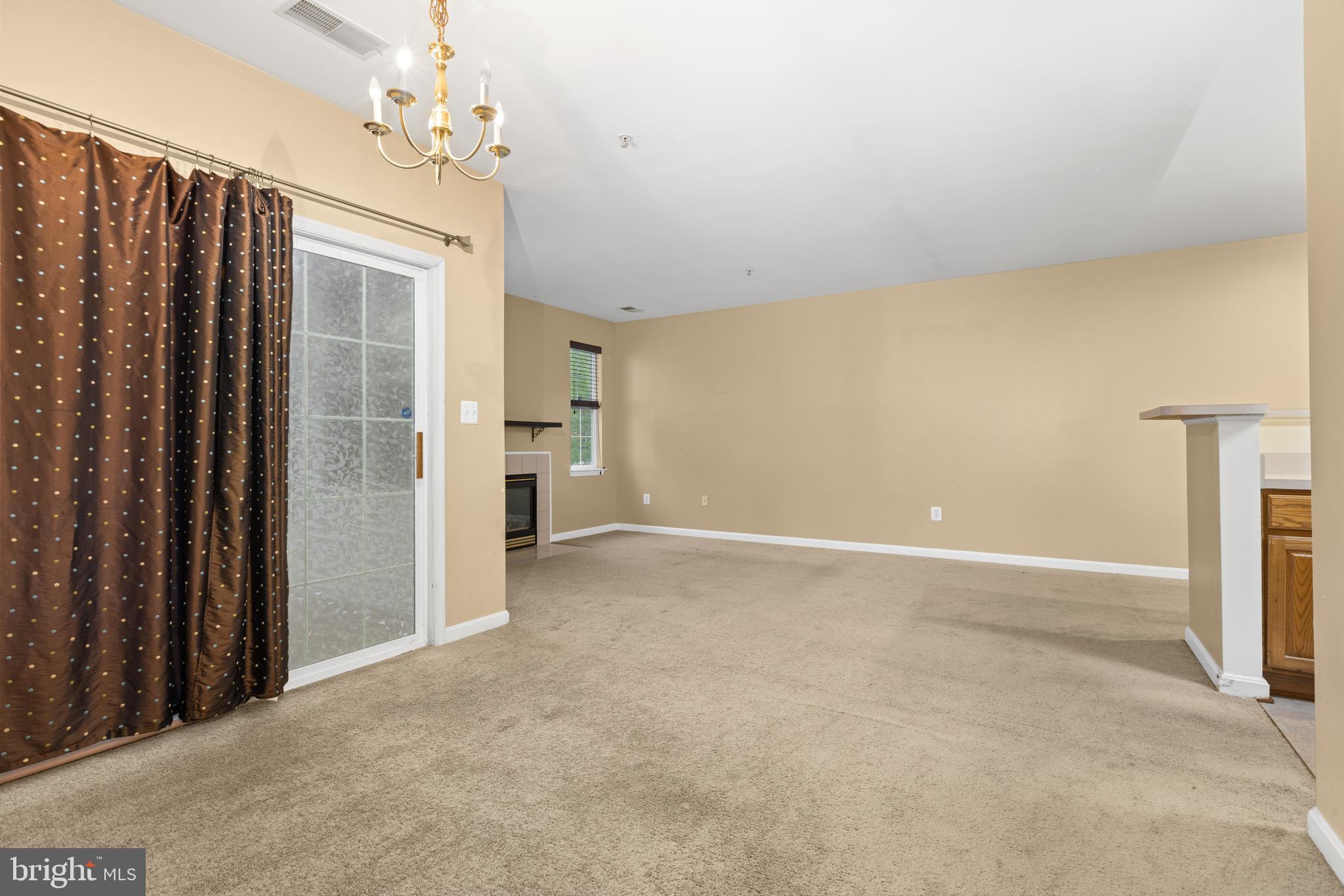 6 HAWK RISE LANE 104