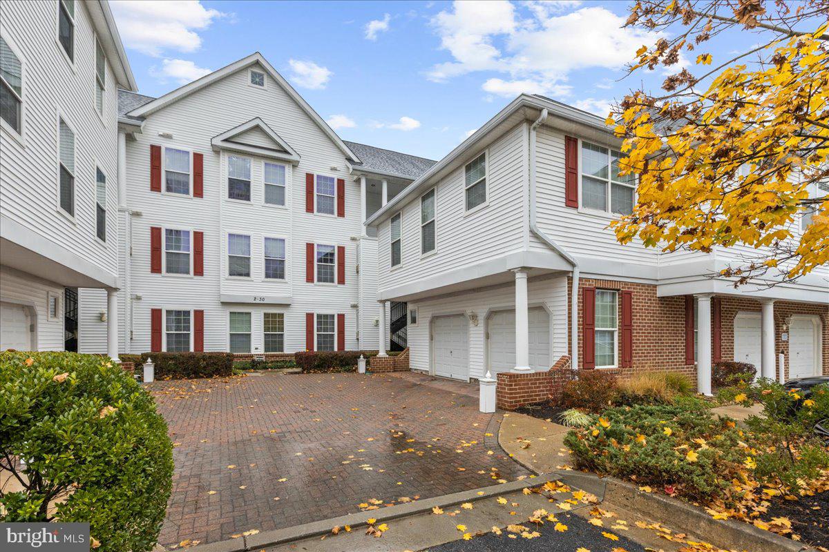 6 HAWK RISE LANE 104