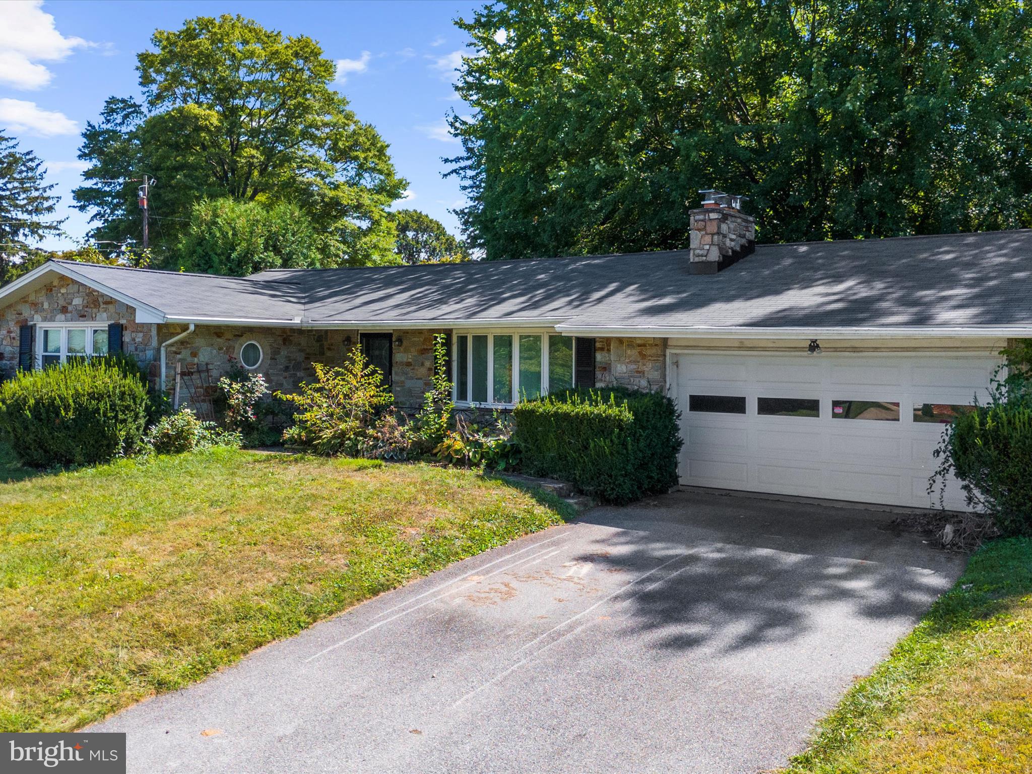 225 ROSE AVENUE