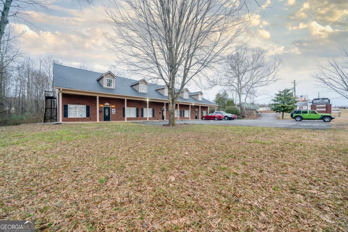 6911 Cleveland Highway # 102