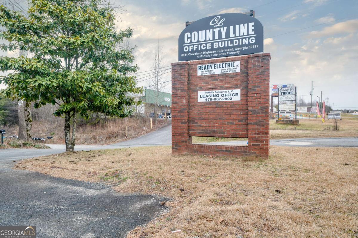 6911 Cleveland Highway # 102