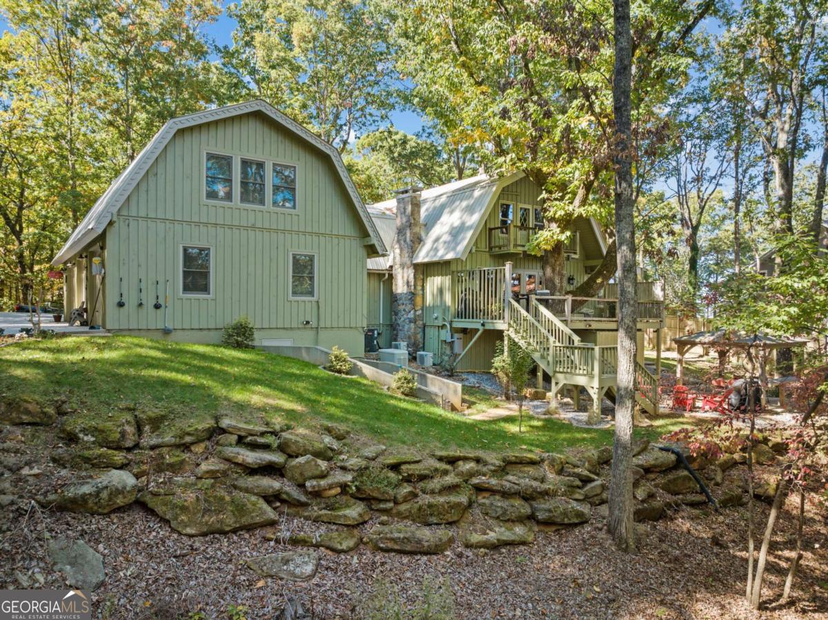 35 Lucerne Place