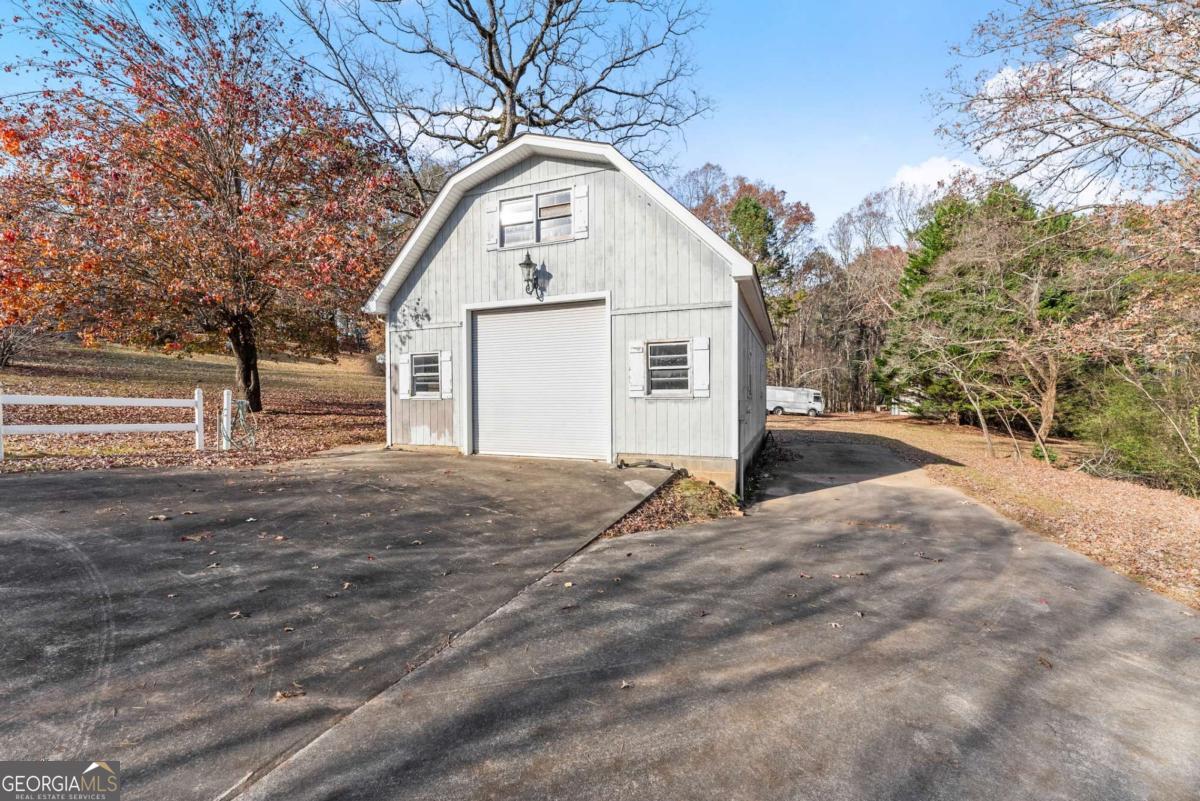 387 Smokerise Drive
