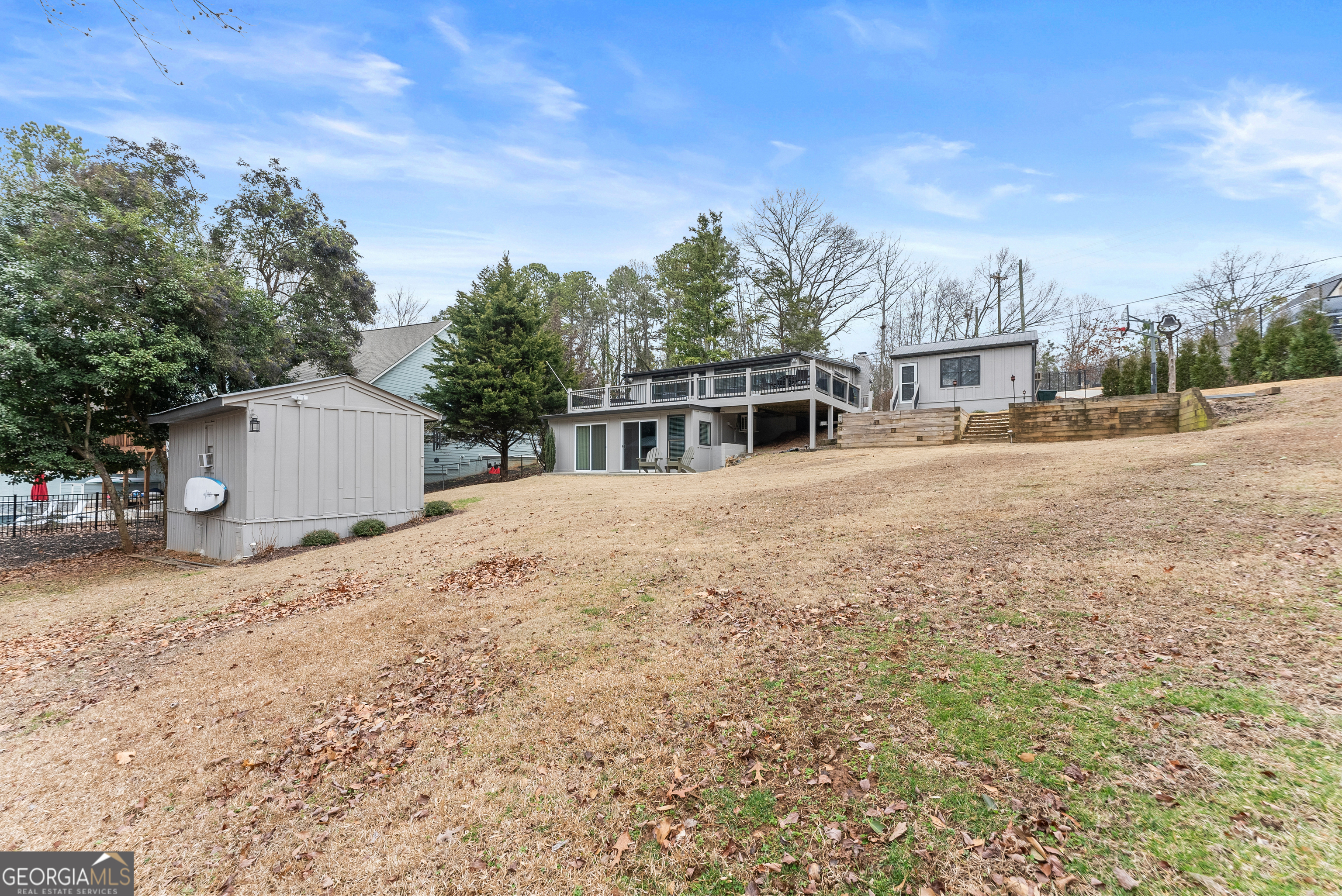 6052 Seminole Drive