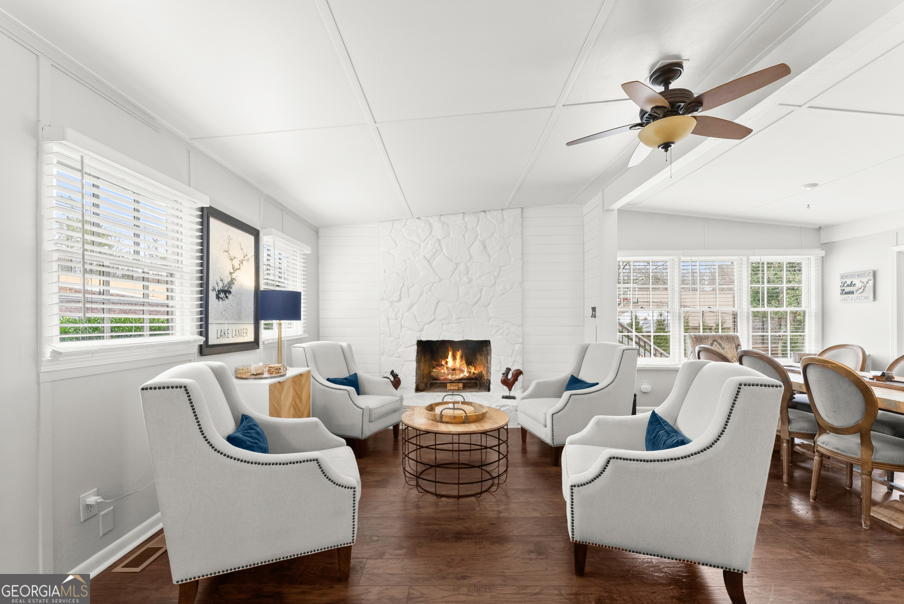 6052 Seminole Drive