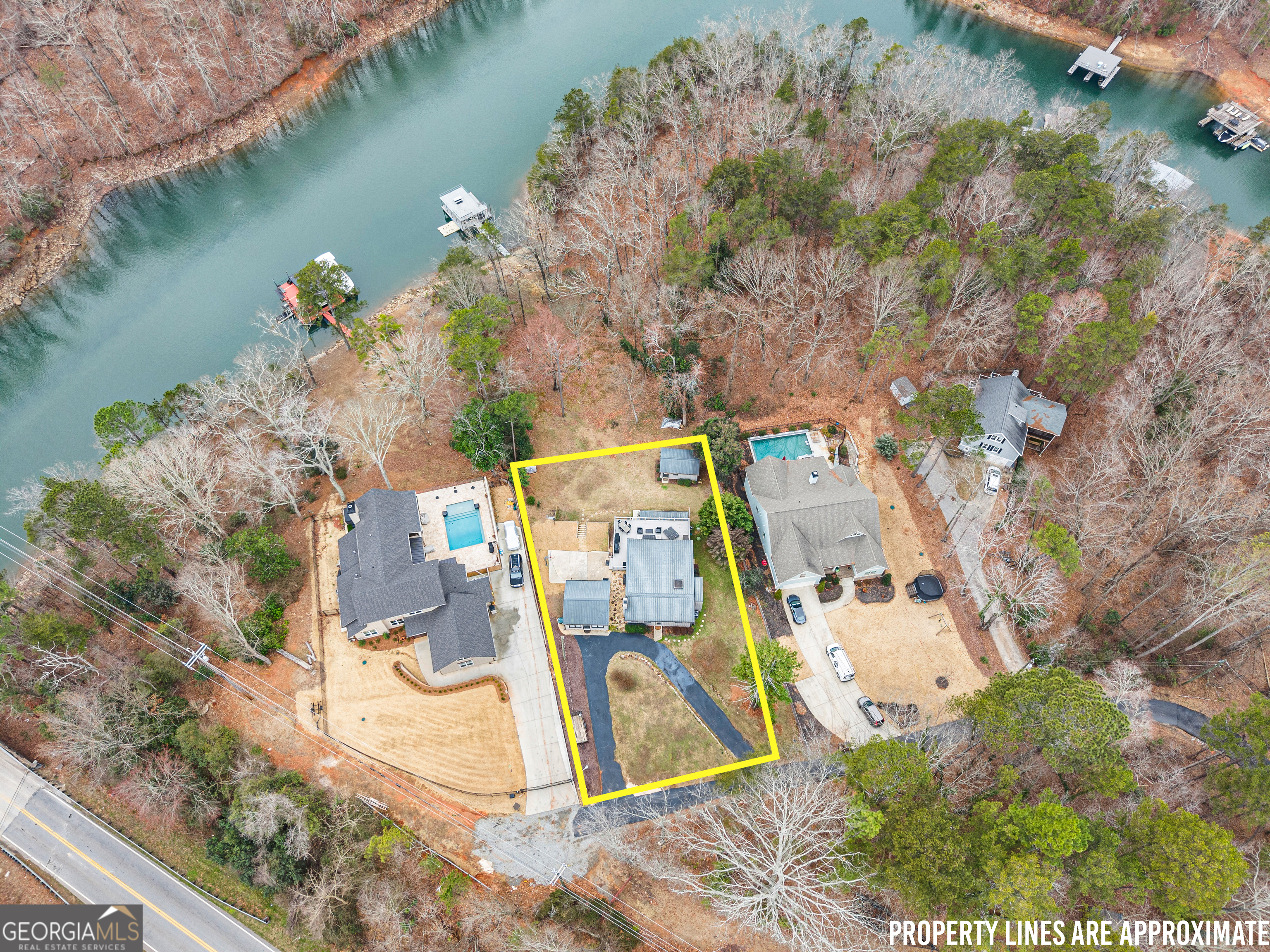 6052 Seminole Drive