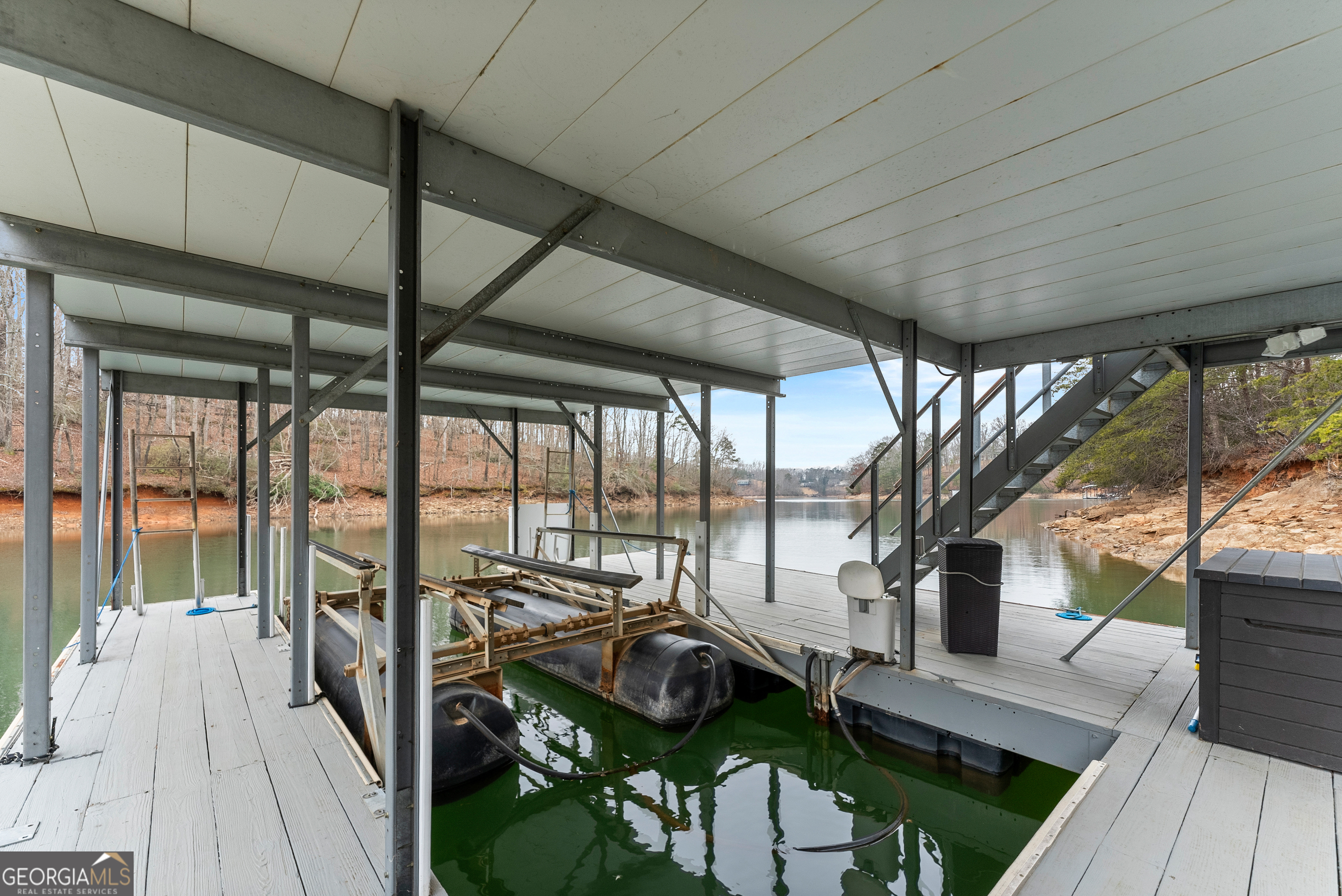 6052 Seminole Drive