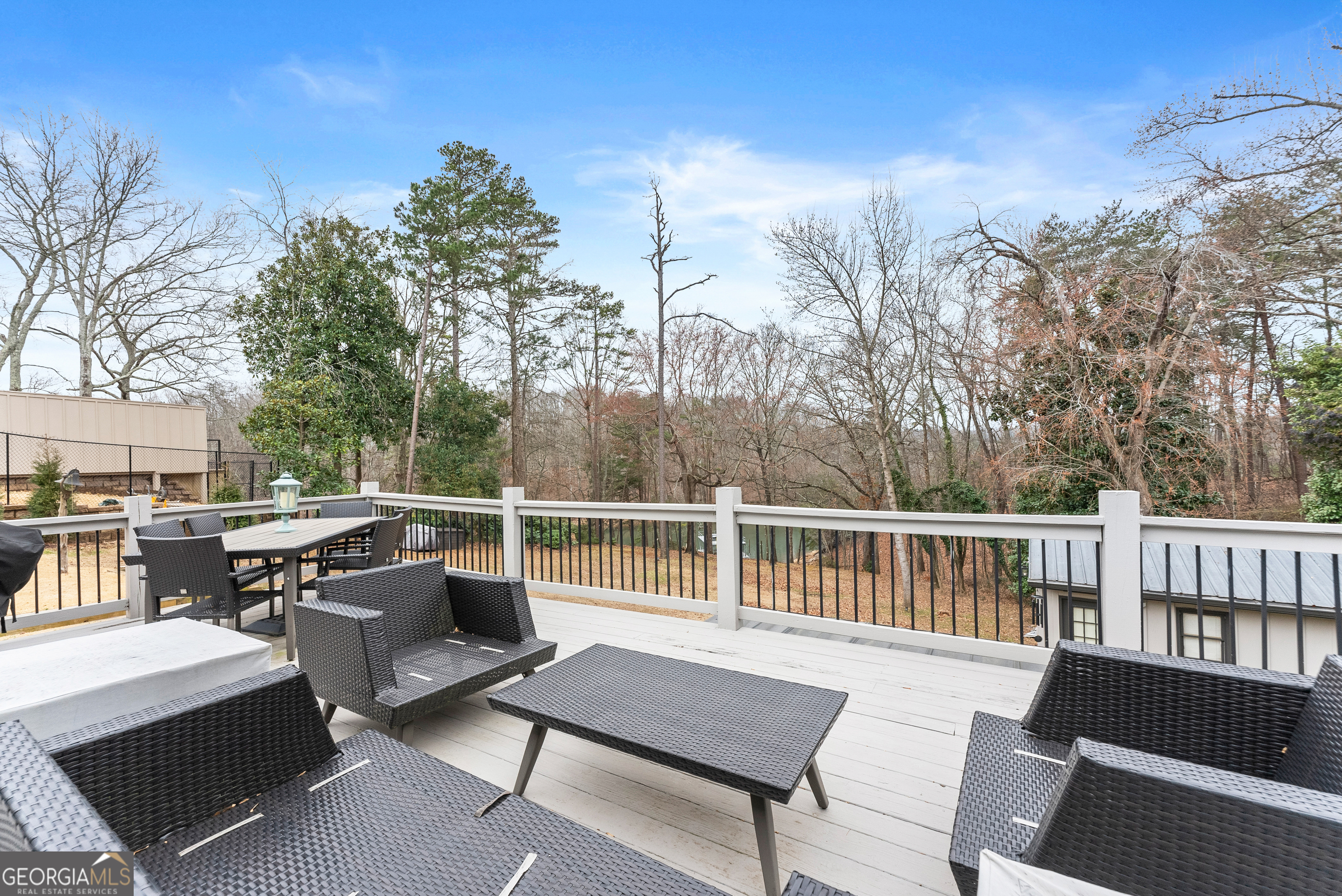 6052 Seminole Drive