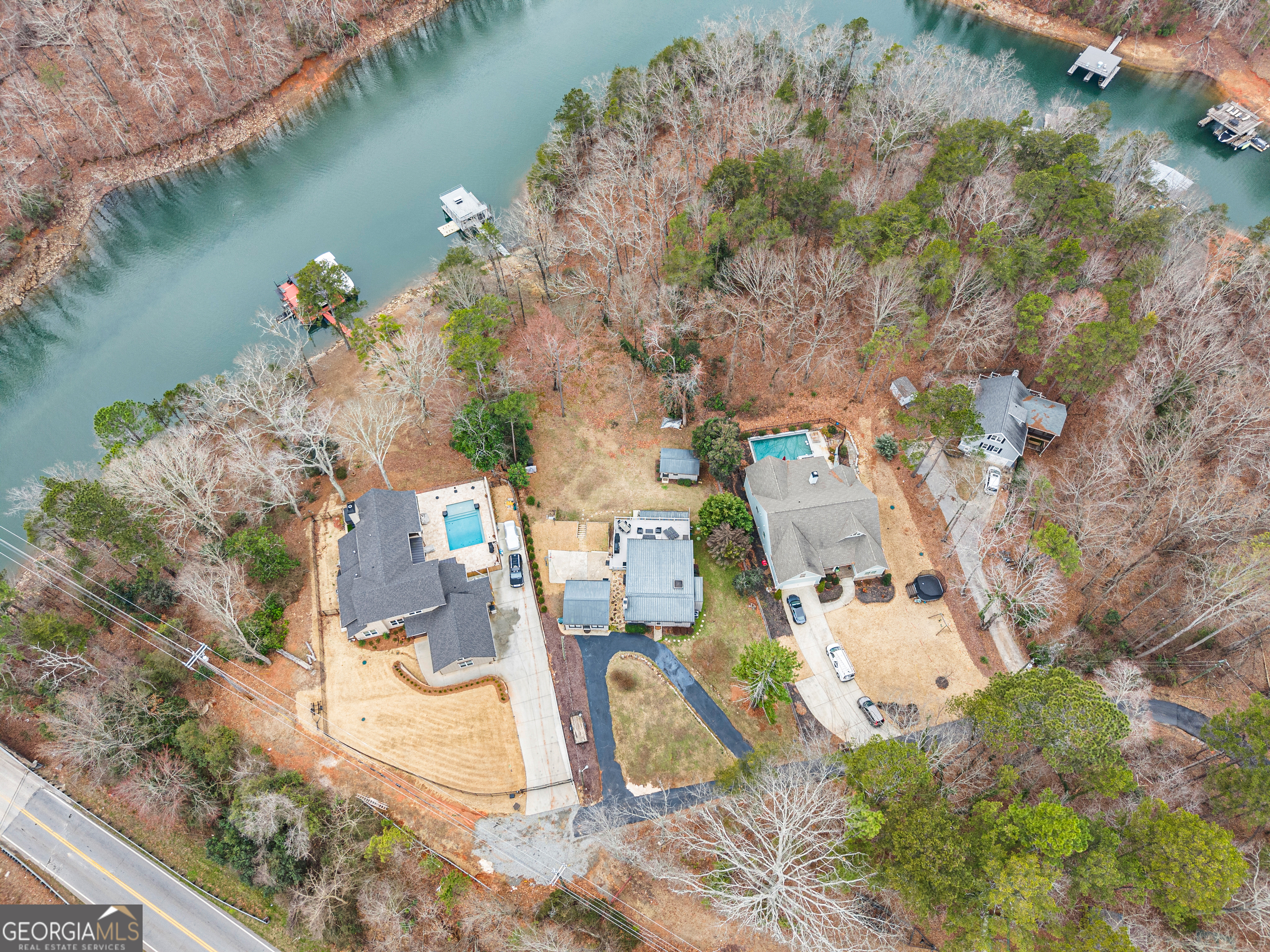 6052 Seminole Drive