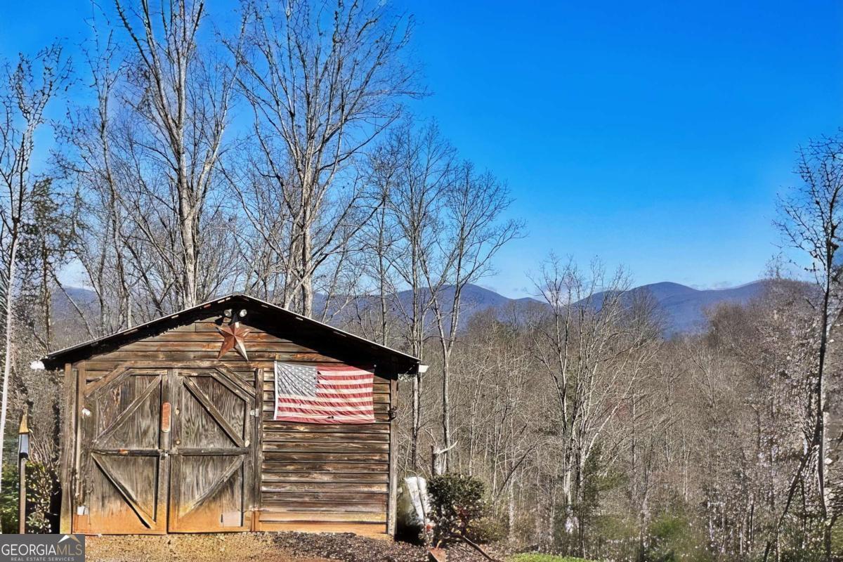 175 Hooper Road