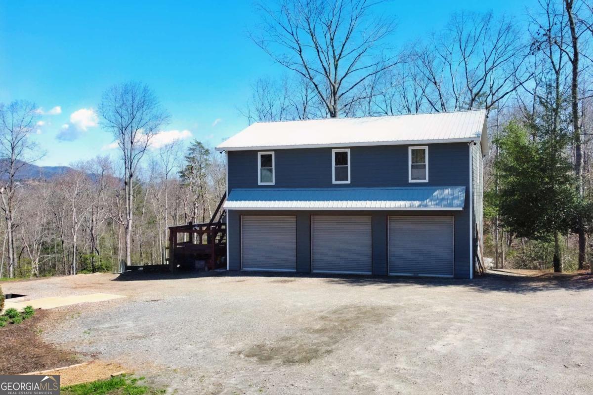 175 Hooper Road