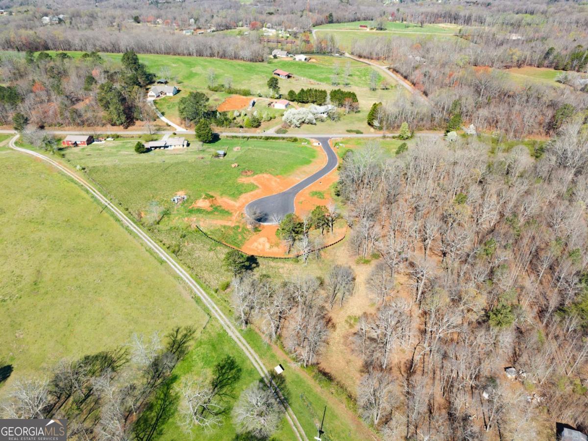 48 White Oak Court