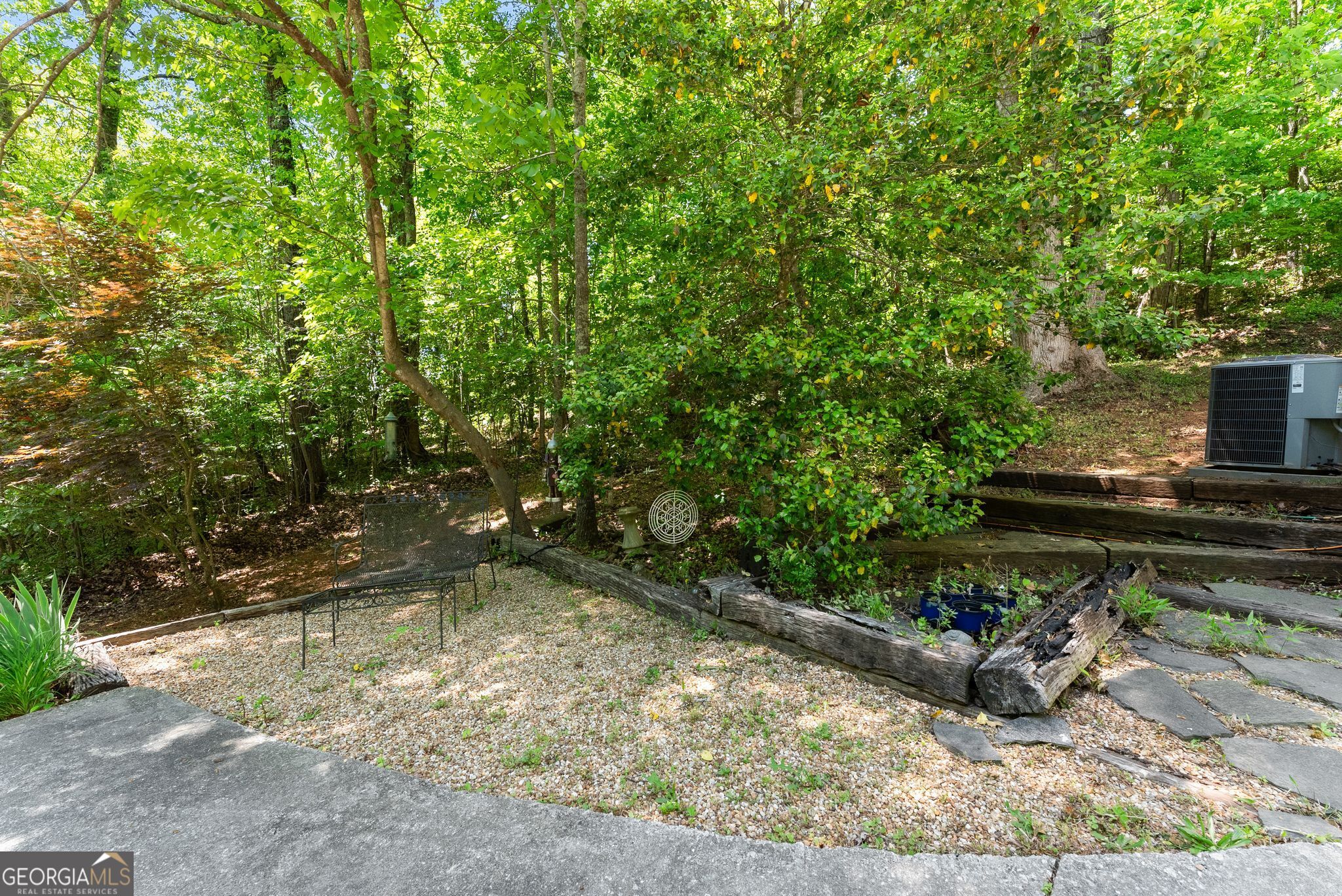 162 Greenview Court