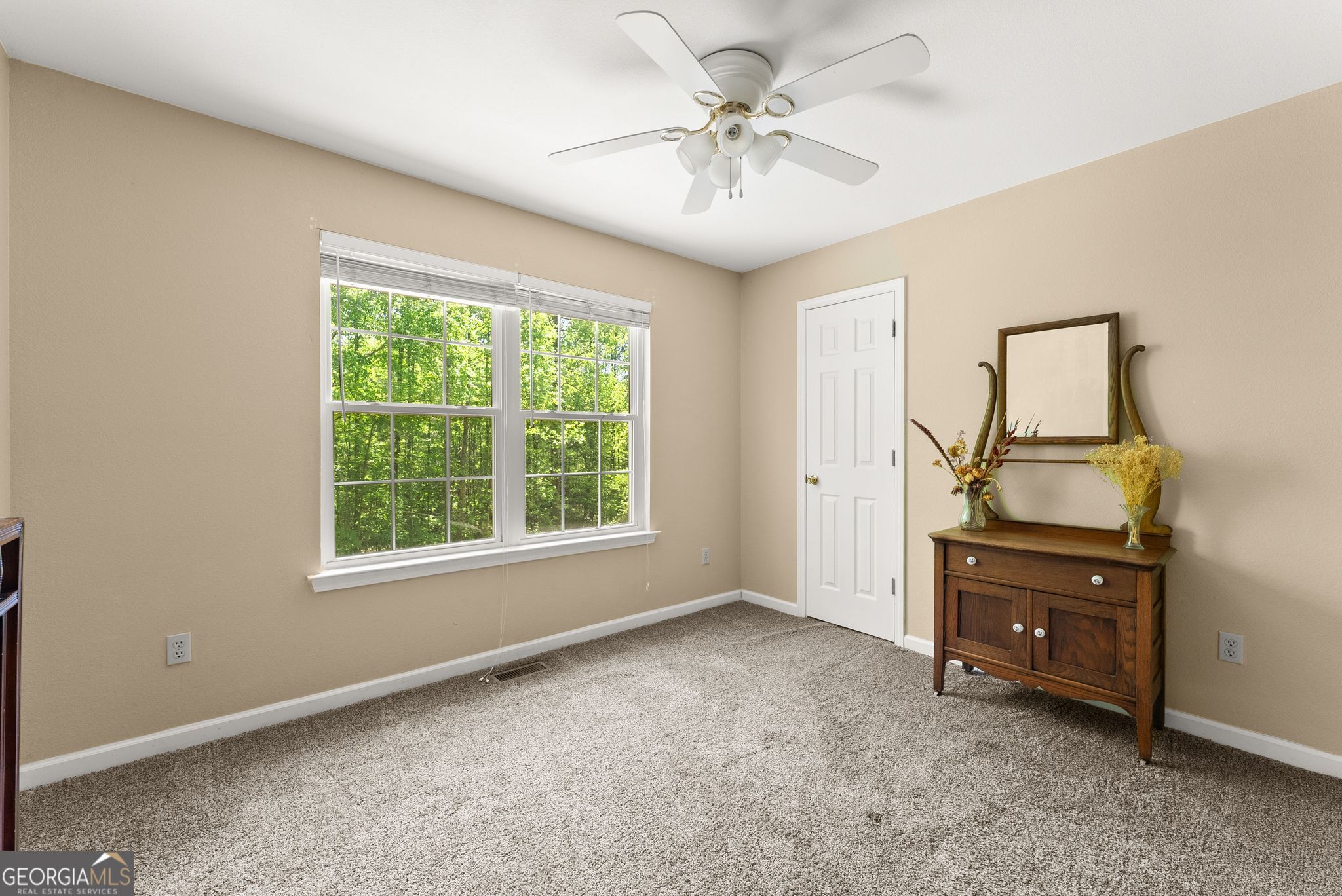 162 Greenview Court
