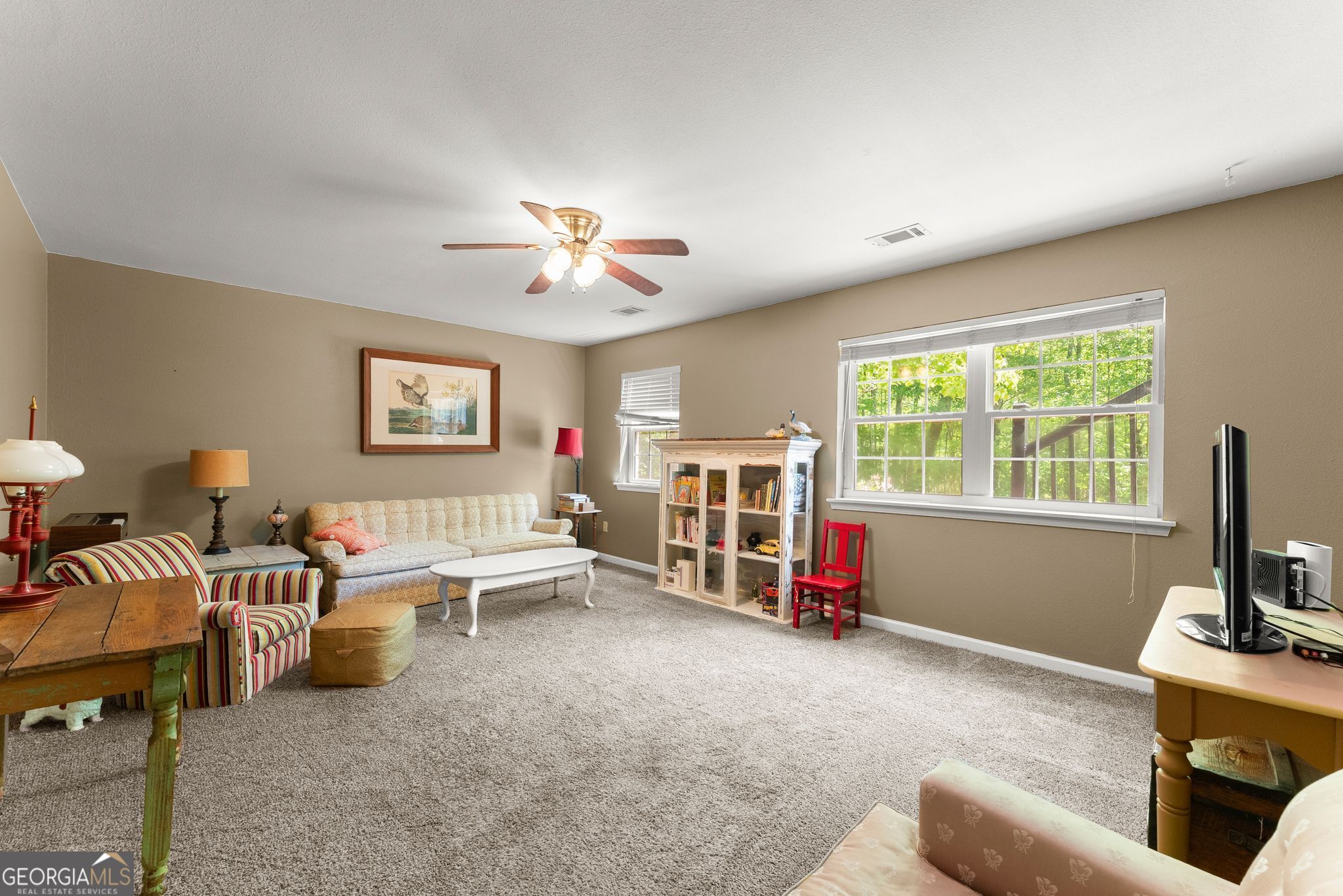 162 Greenview Court