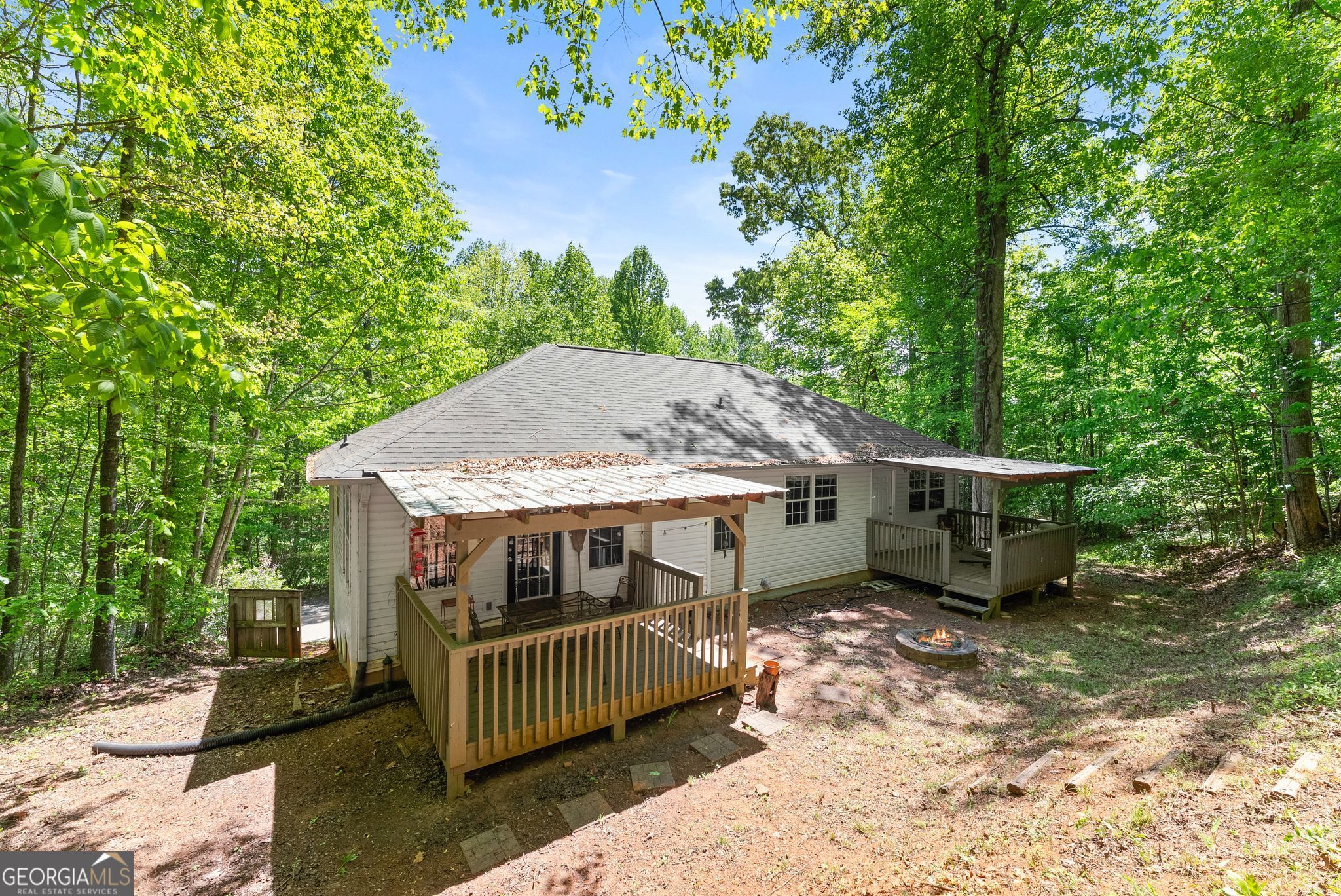 162 Greenview Court