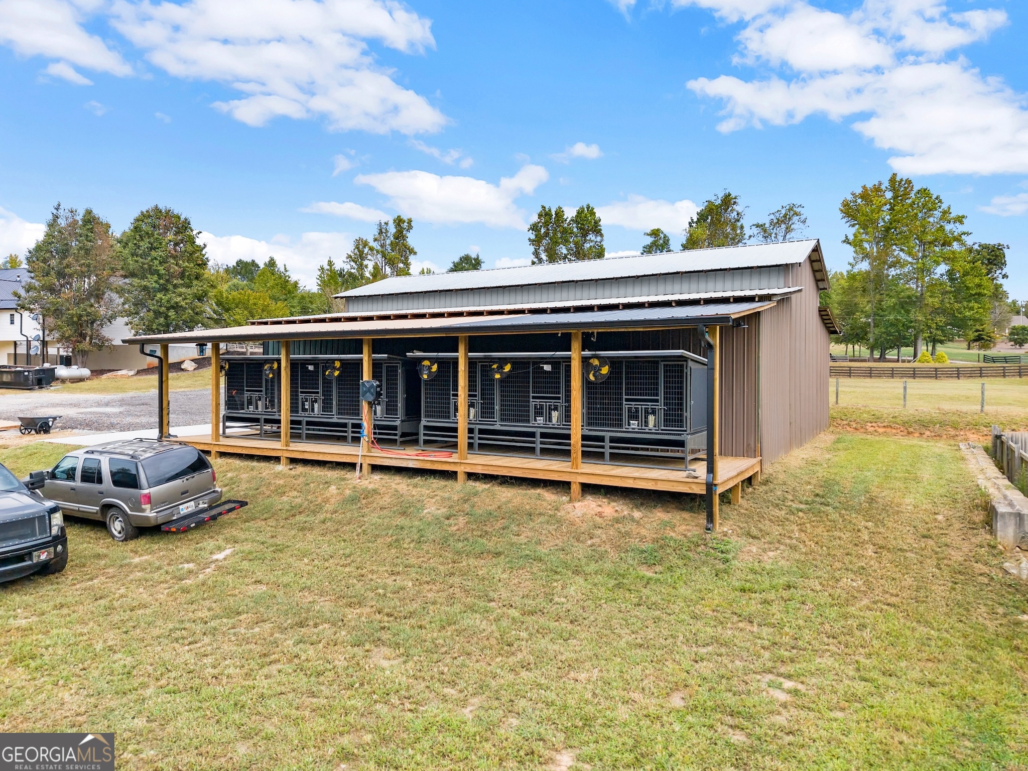 6147 Dahlonega Highway