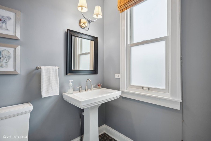 807 Cherry Street