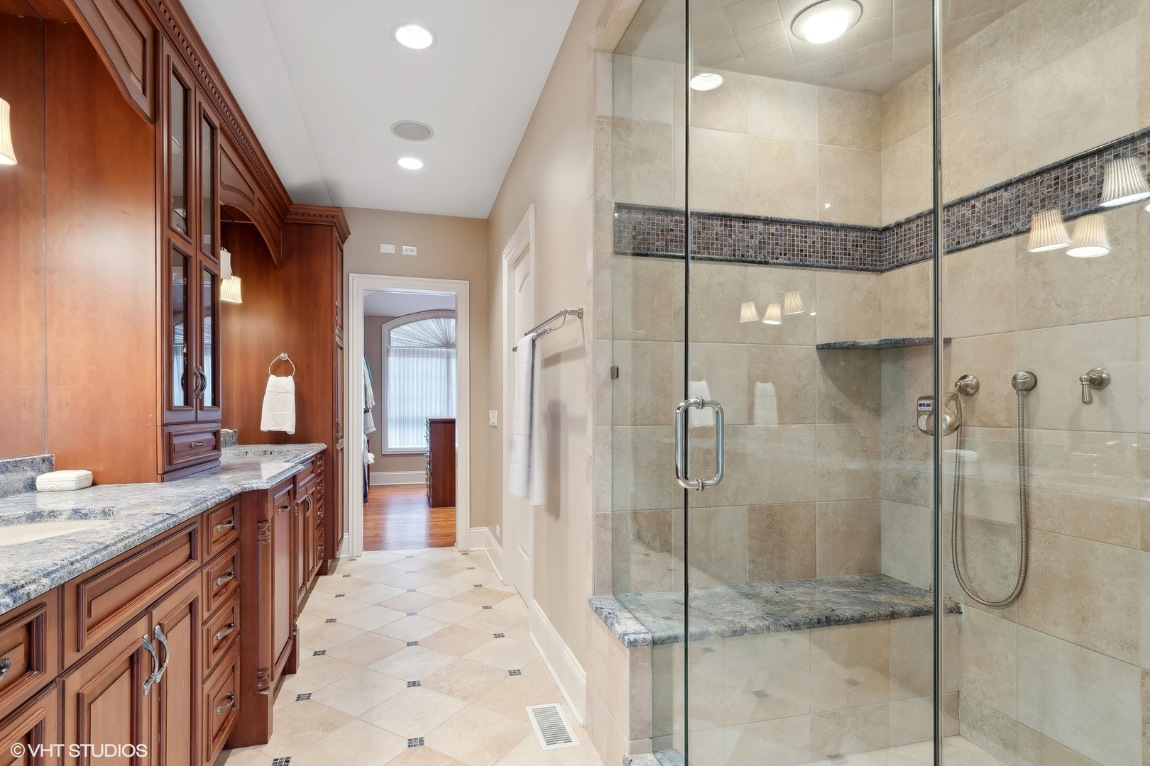 1201 Hohlfelder Road