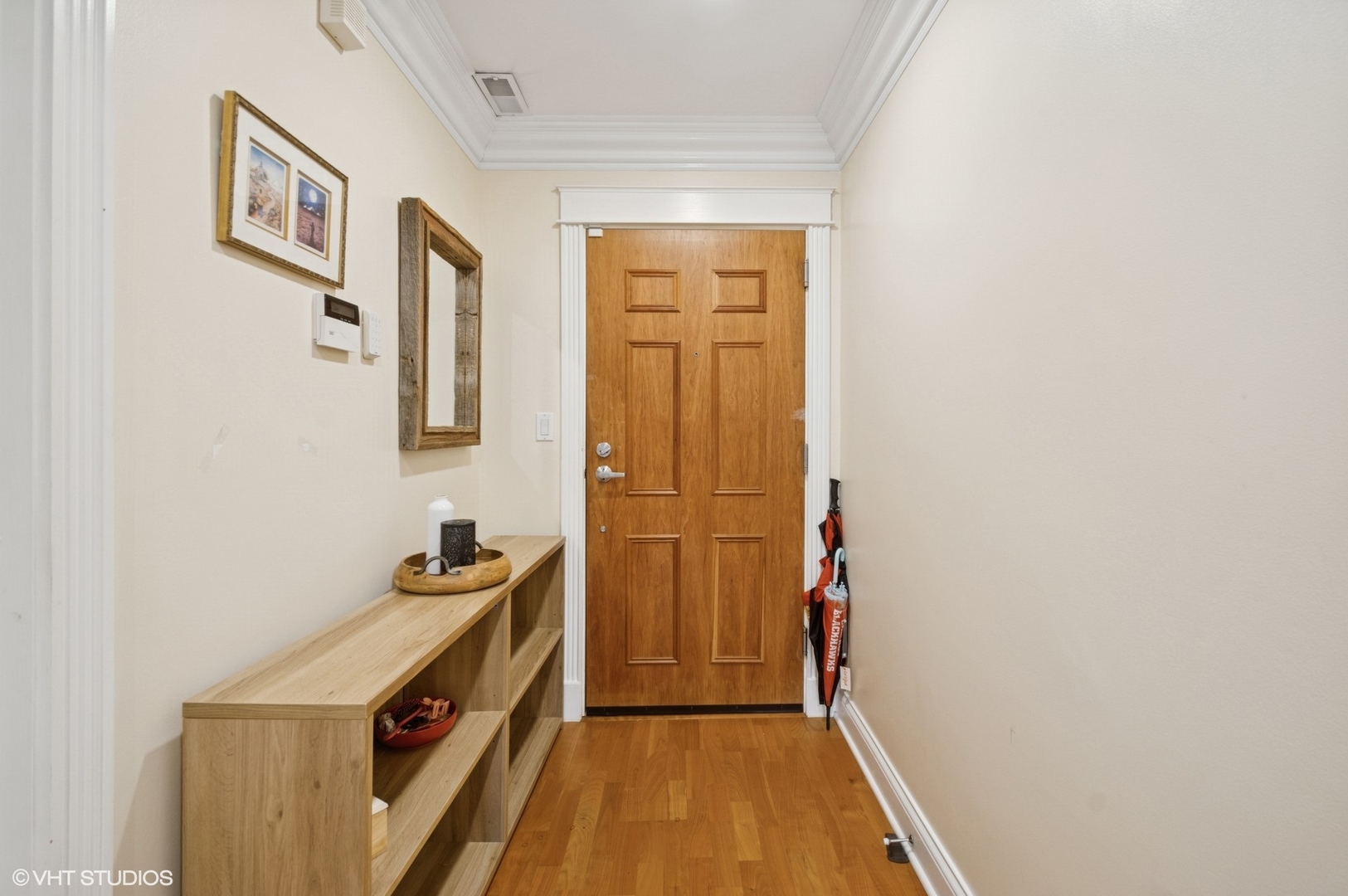 518 Winnetka Avenue Unit: 203