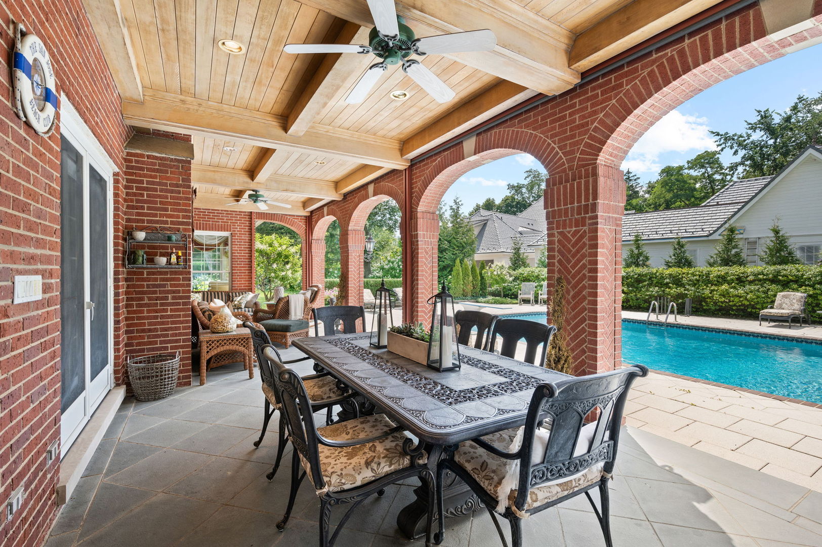 320 Woodley Road