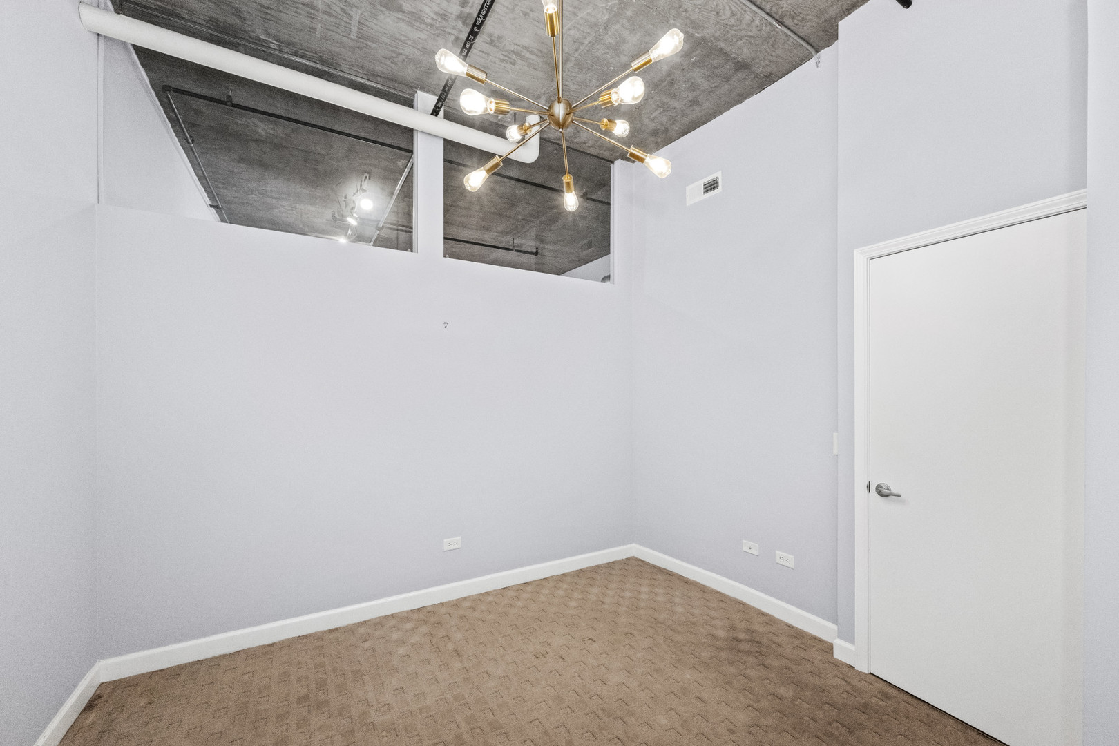 111 S Morgan Street Unit: 805