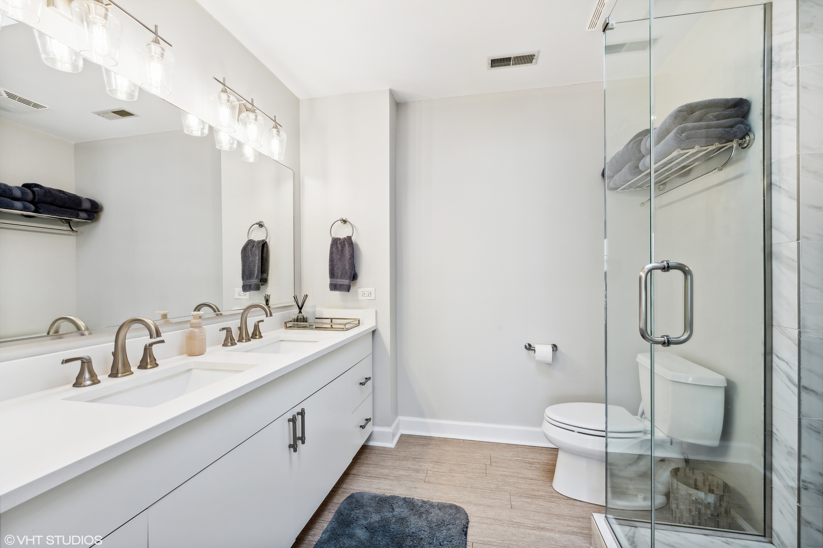 1800 Dewes Street Unit: 307