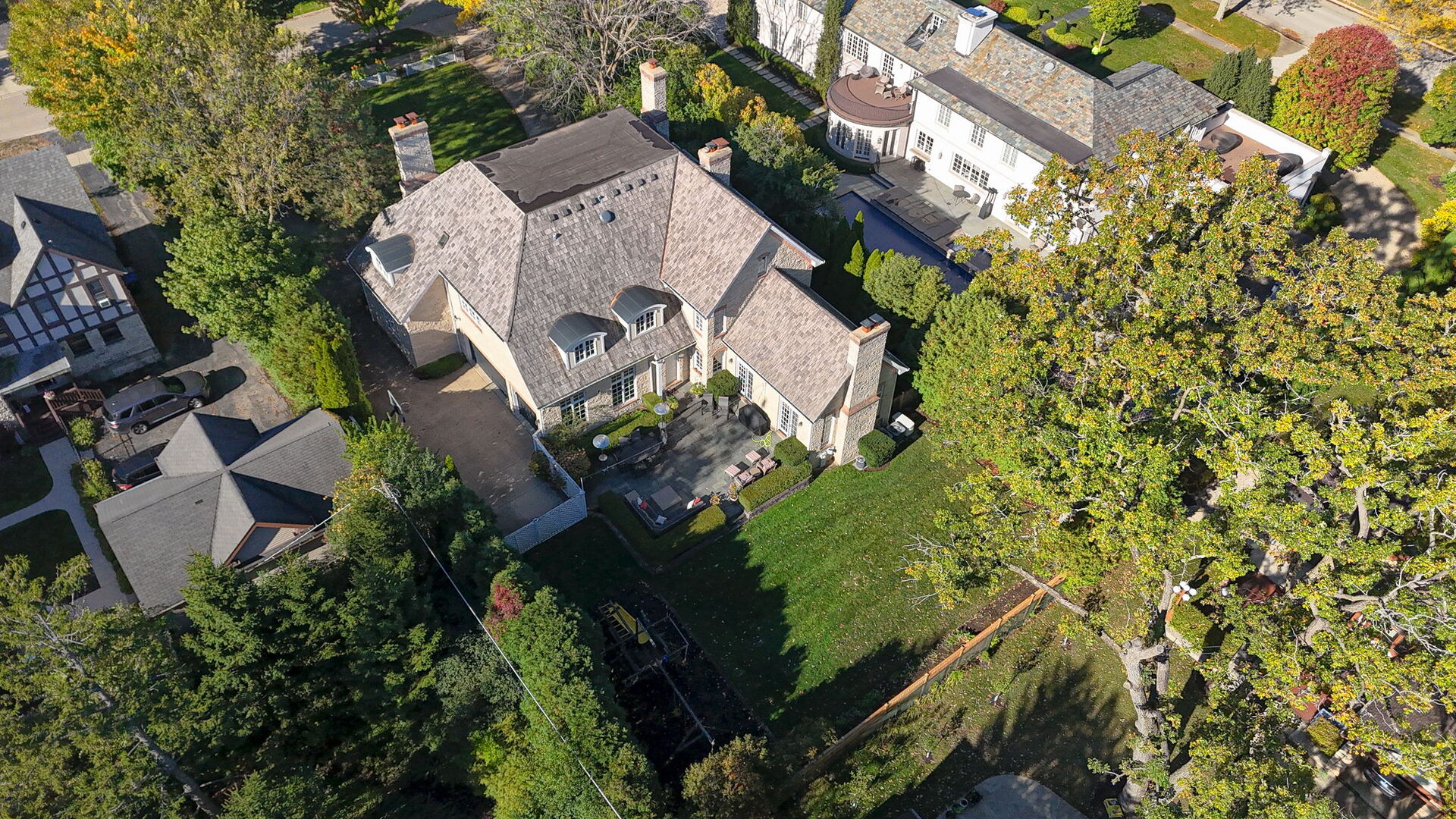 677 Greenleaf Avenue