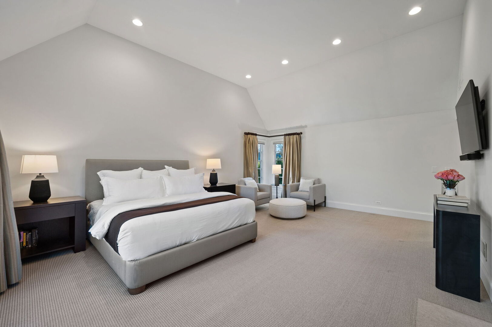 677 Greenleaf Avenue