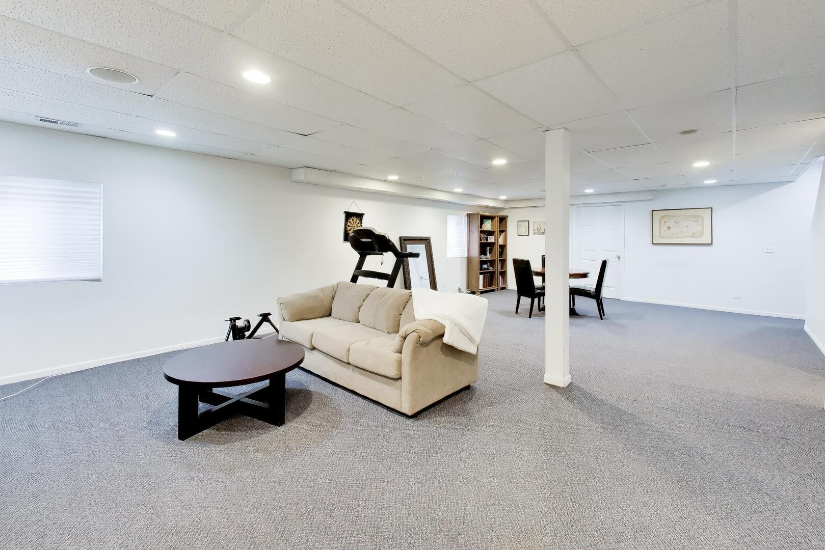 1016 Shermer Road