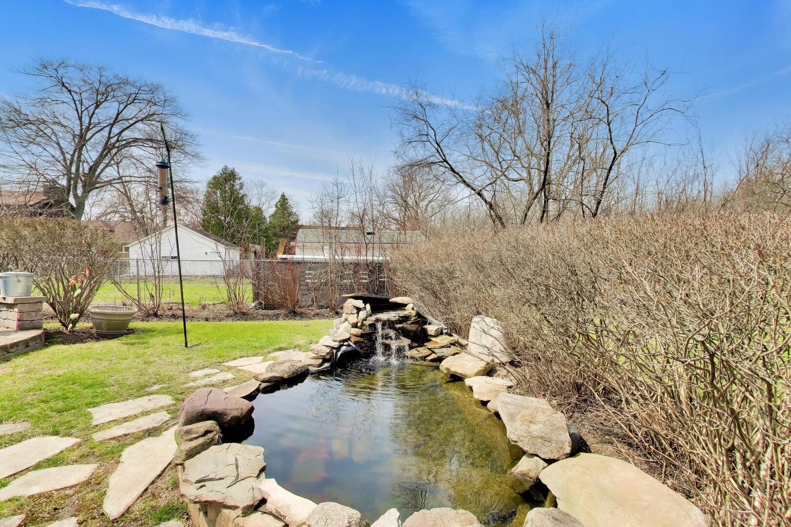 1016 Shermer Road